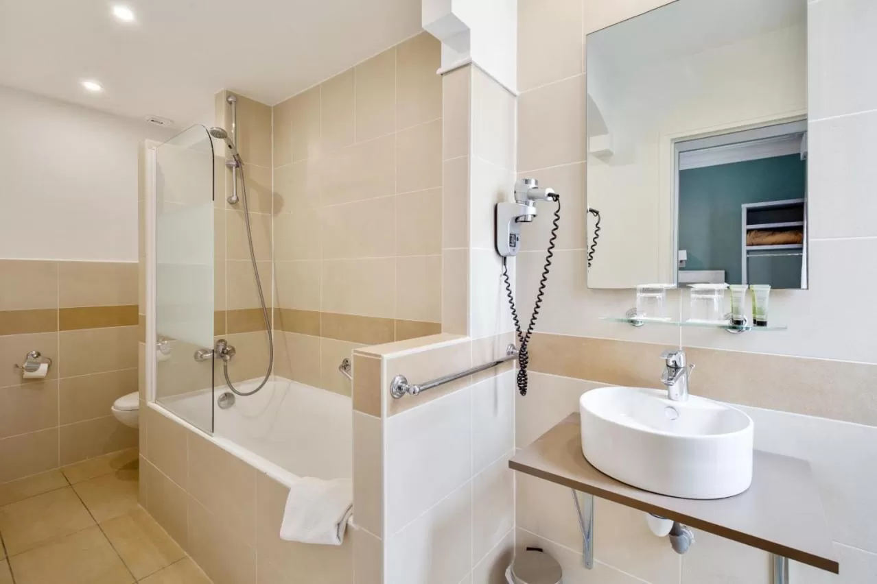 Grand Hôtel Des Gobelins