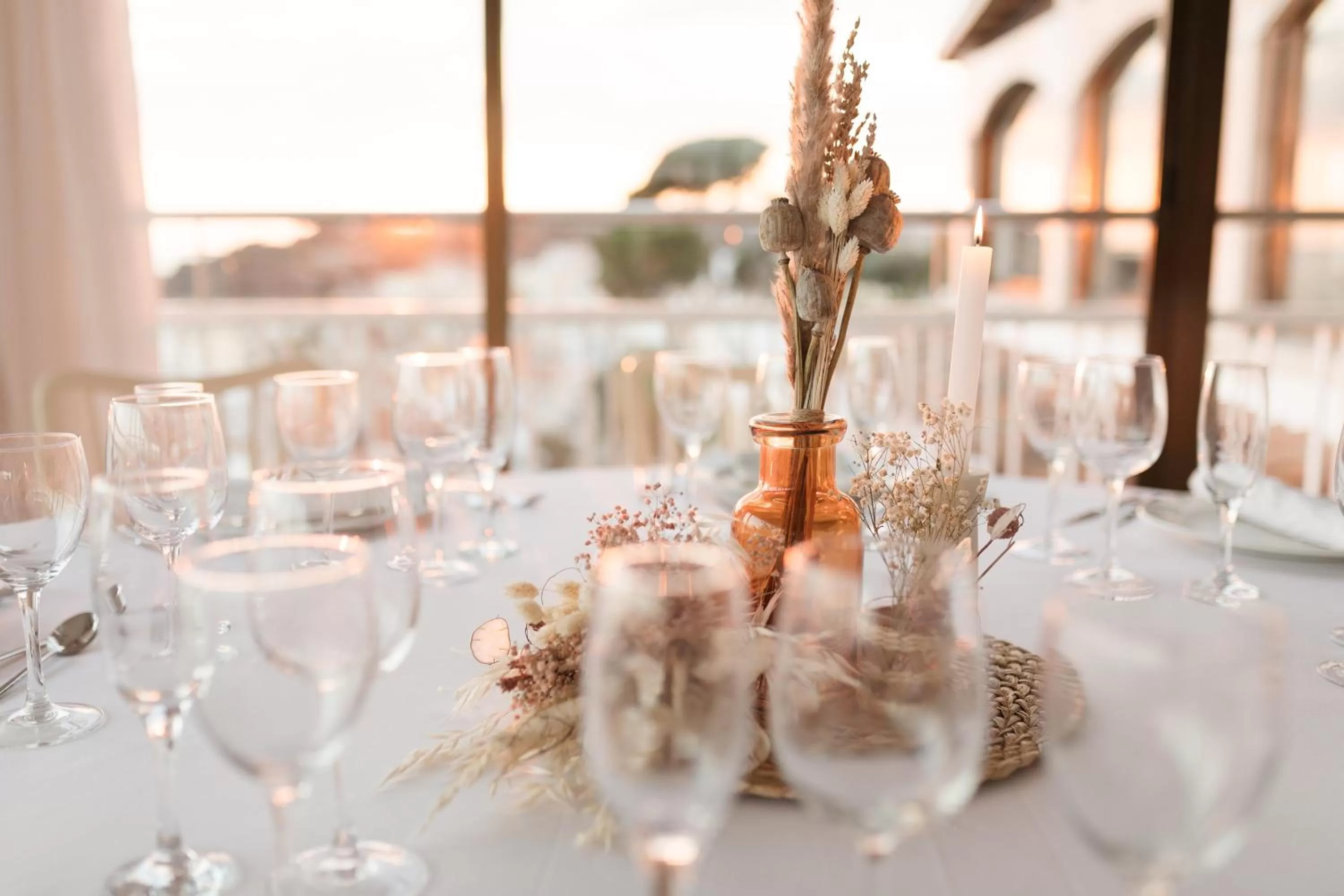 wedding in Hotel Roger de Flor by Seleqtta