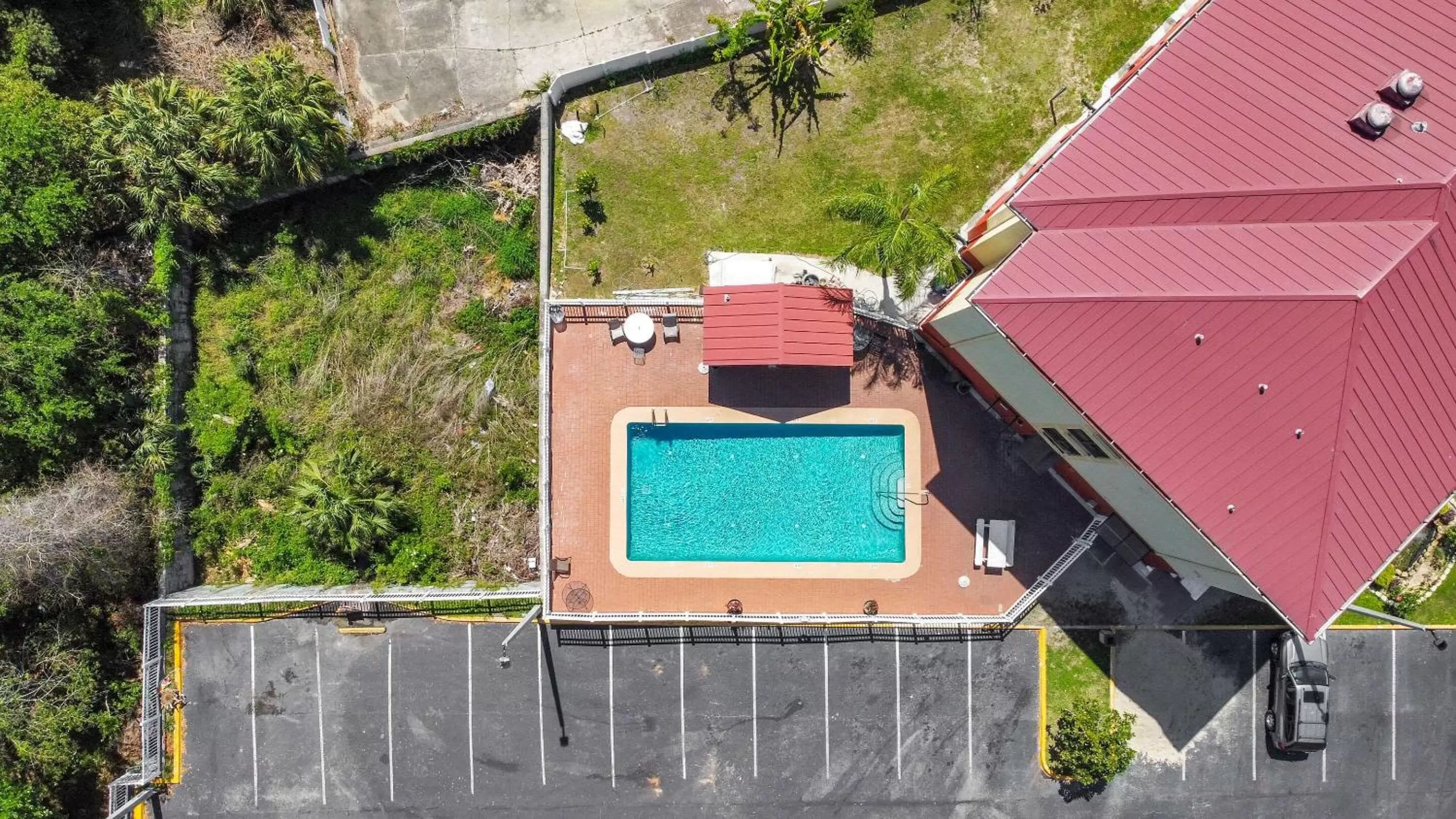 Property building in Sleep Inn Leesburg Chain of Lakes