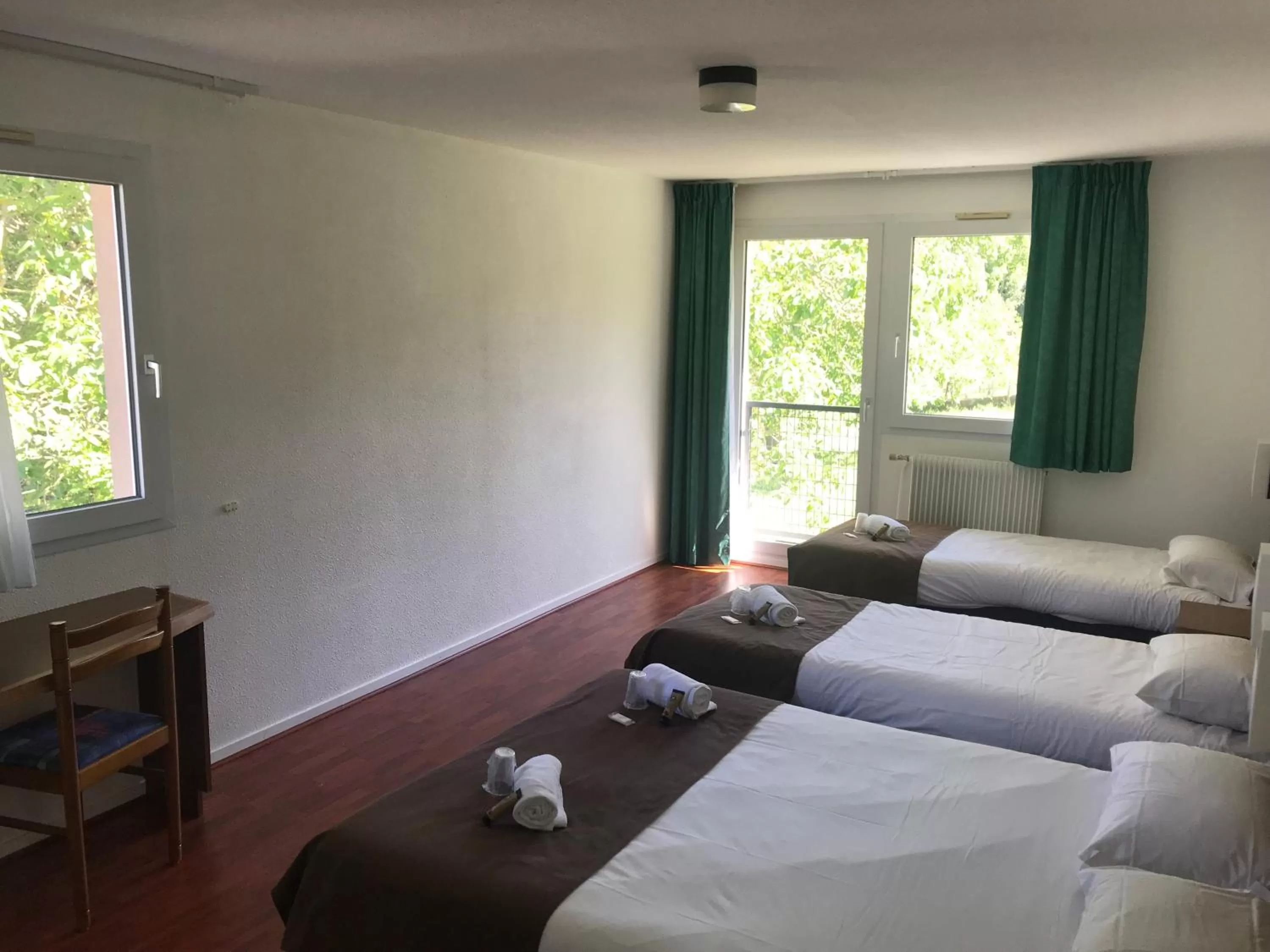 Bed in Hôtel Restaurant L'Artière