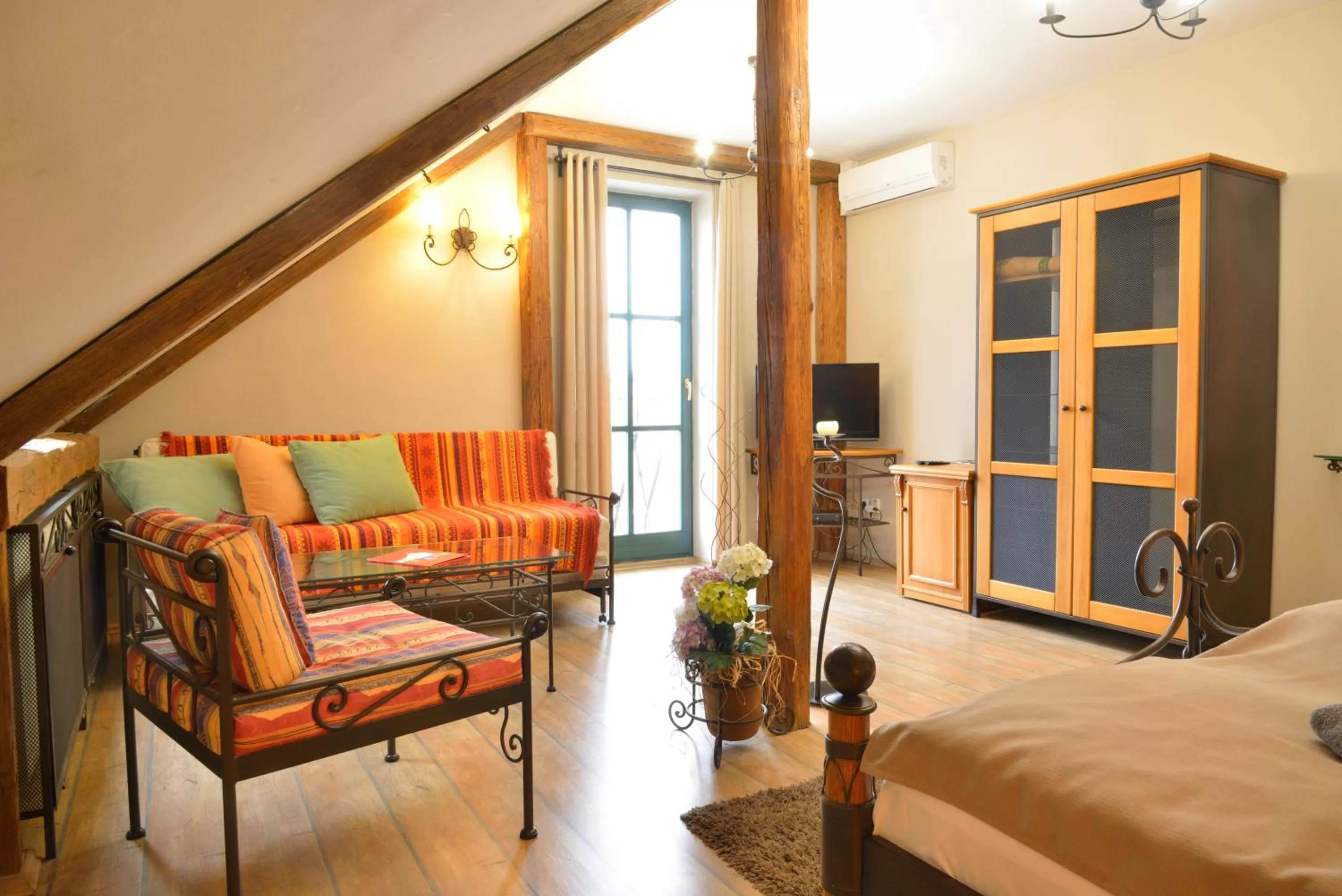 Bed in Hotel Via Ironia