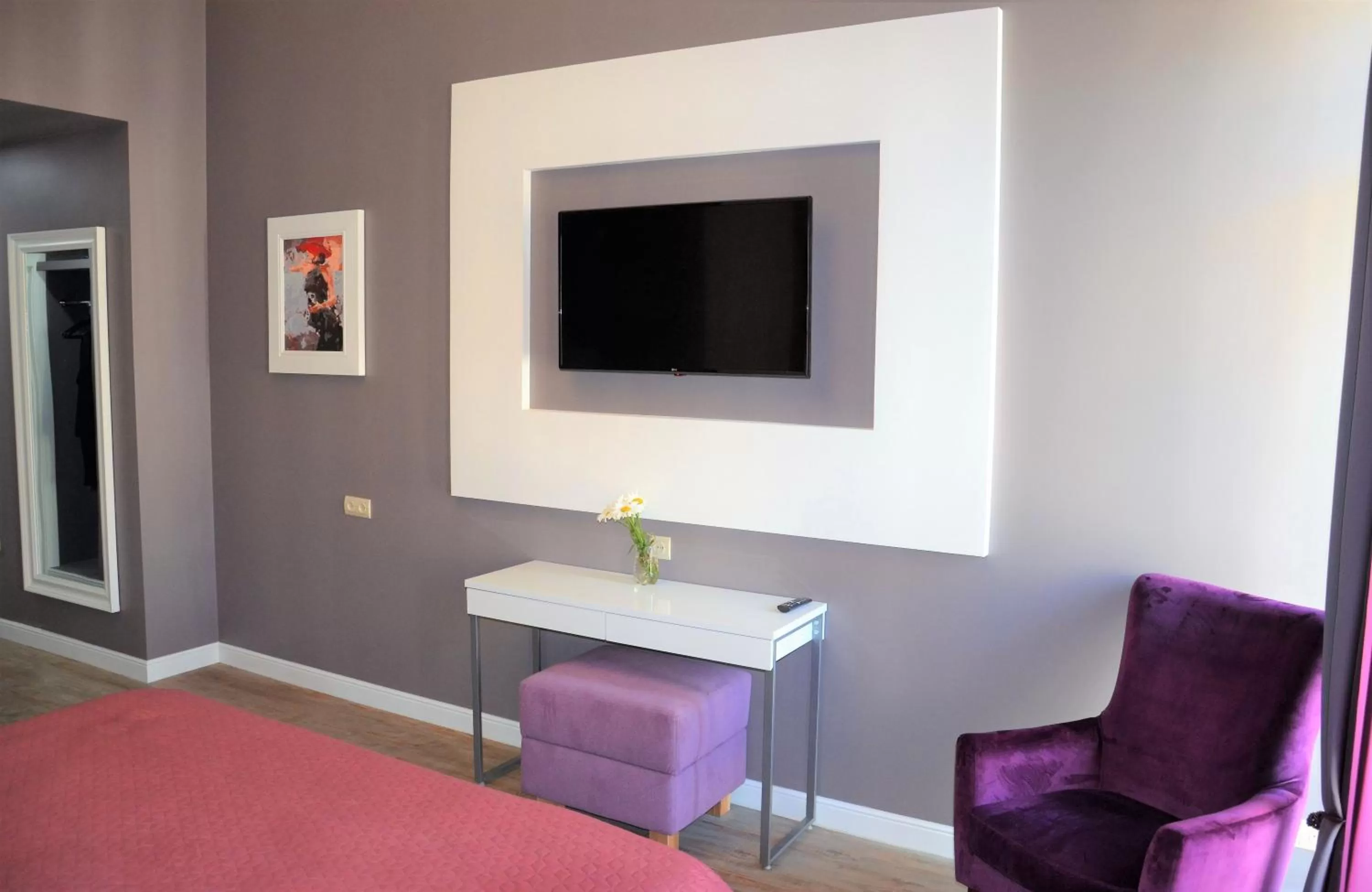 TV and multimedia, TV/Entertainment Center in Kiev City Center