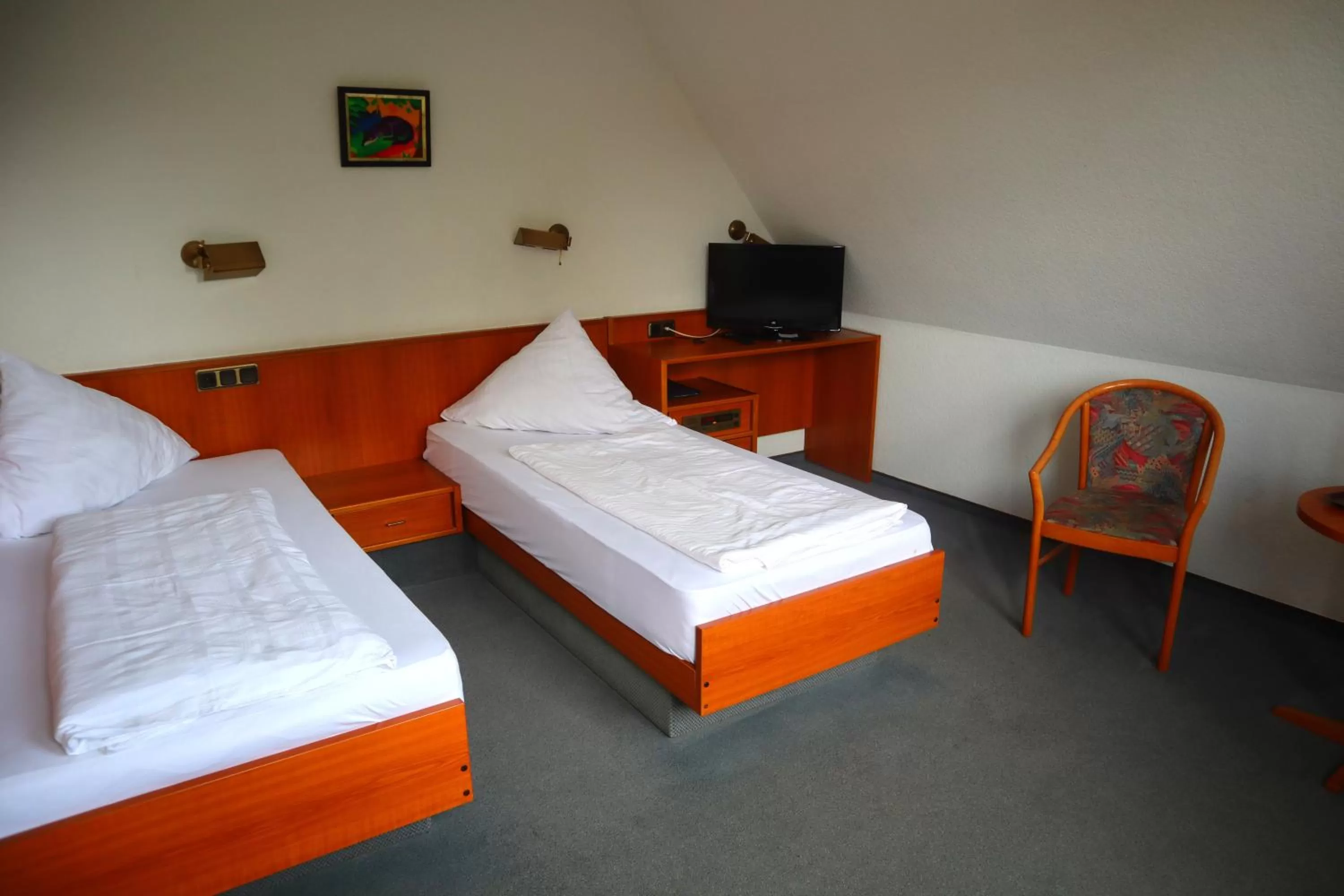 Photo of the whole room, Bed in Pension Zur Harburg