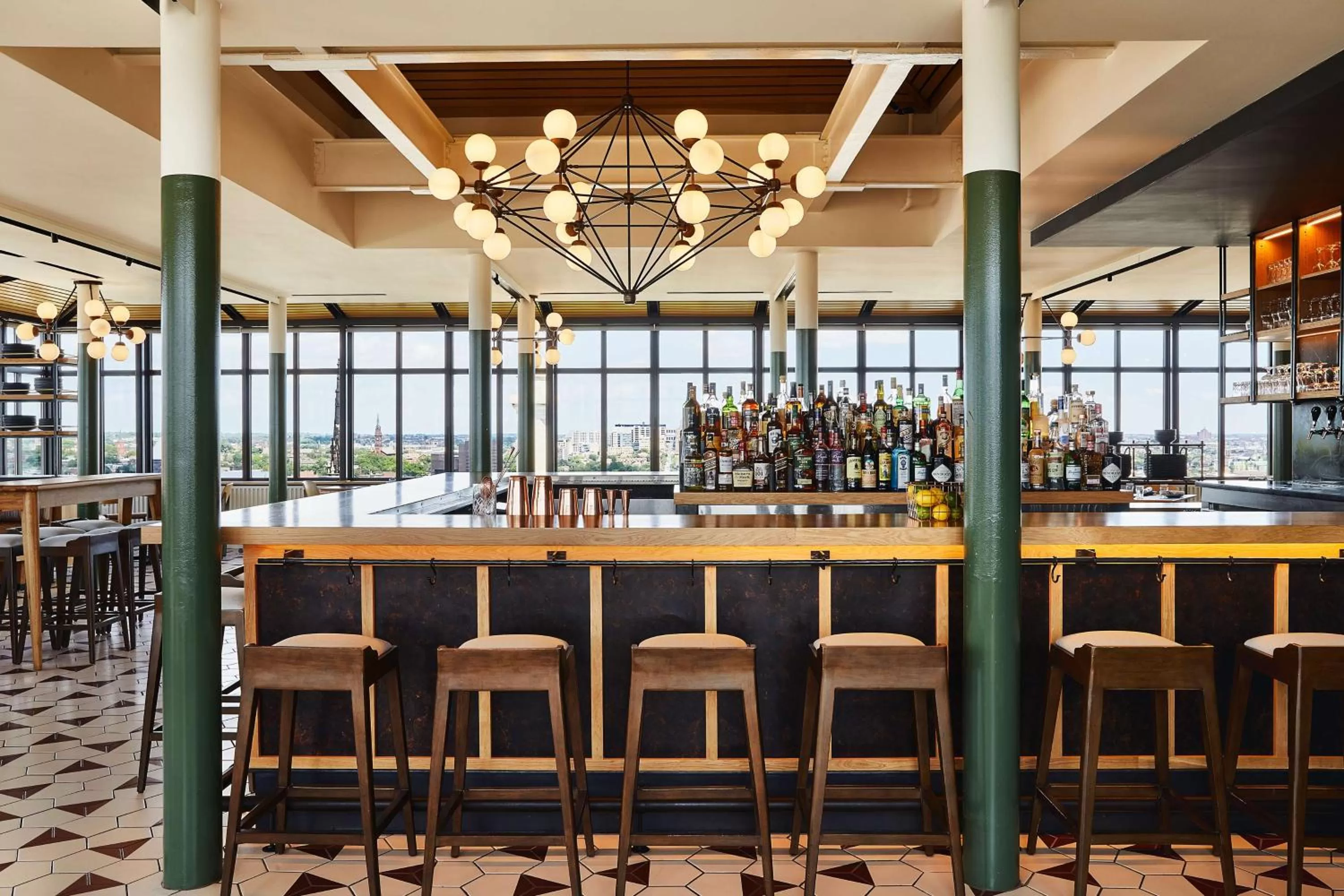 Restaurant/places to eat in Hotel Revival Baltimore