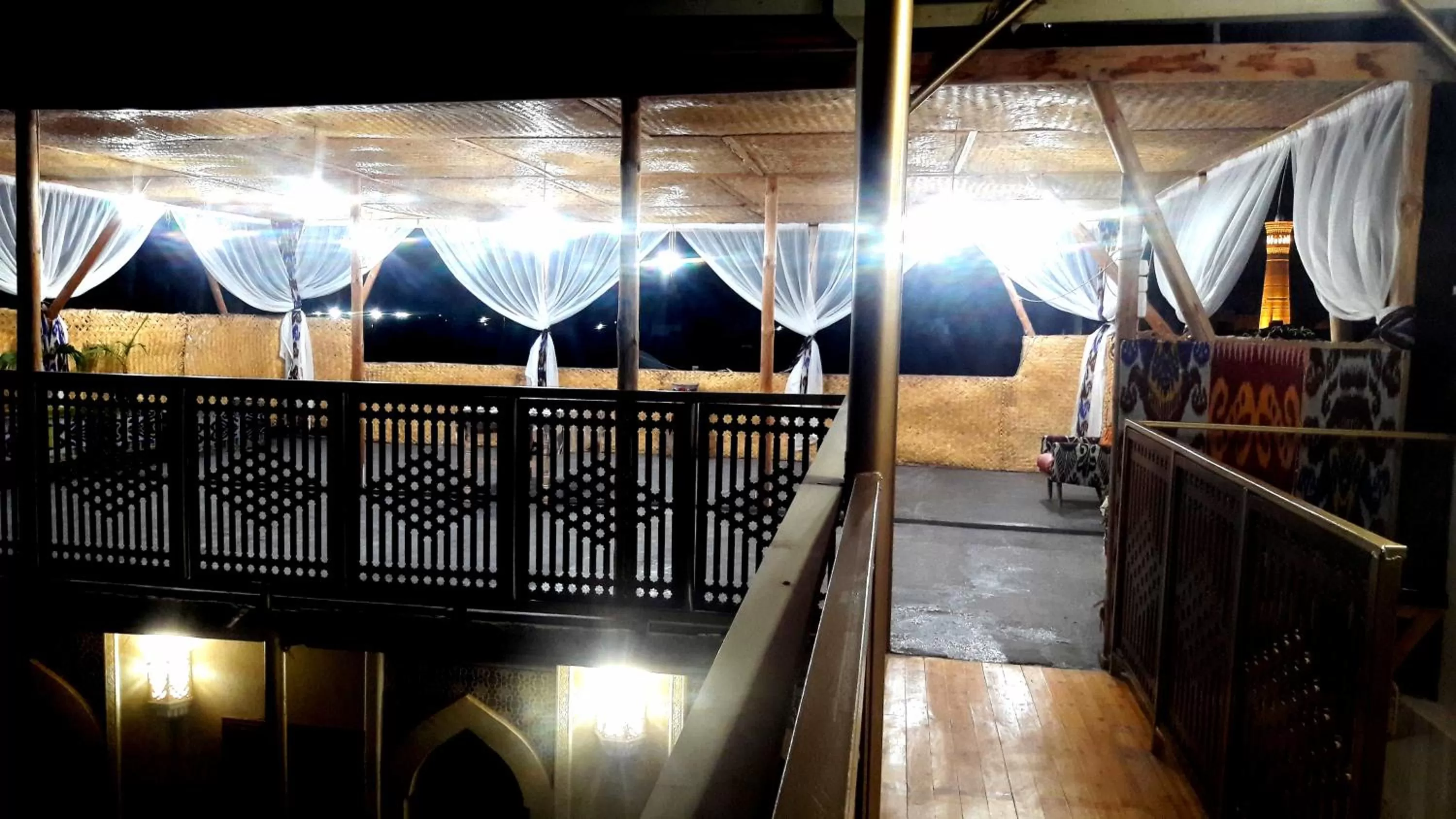 Nearby landmark in Naqshband