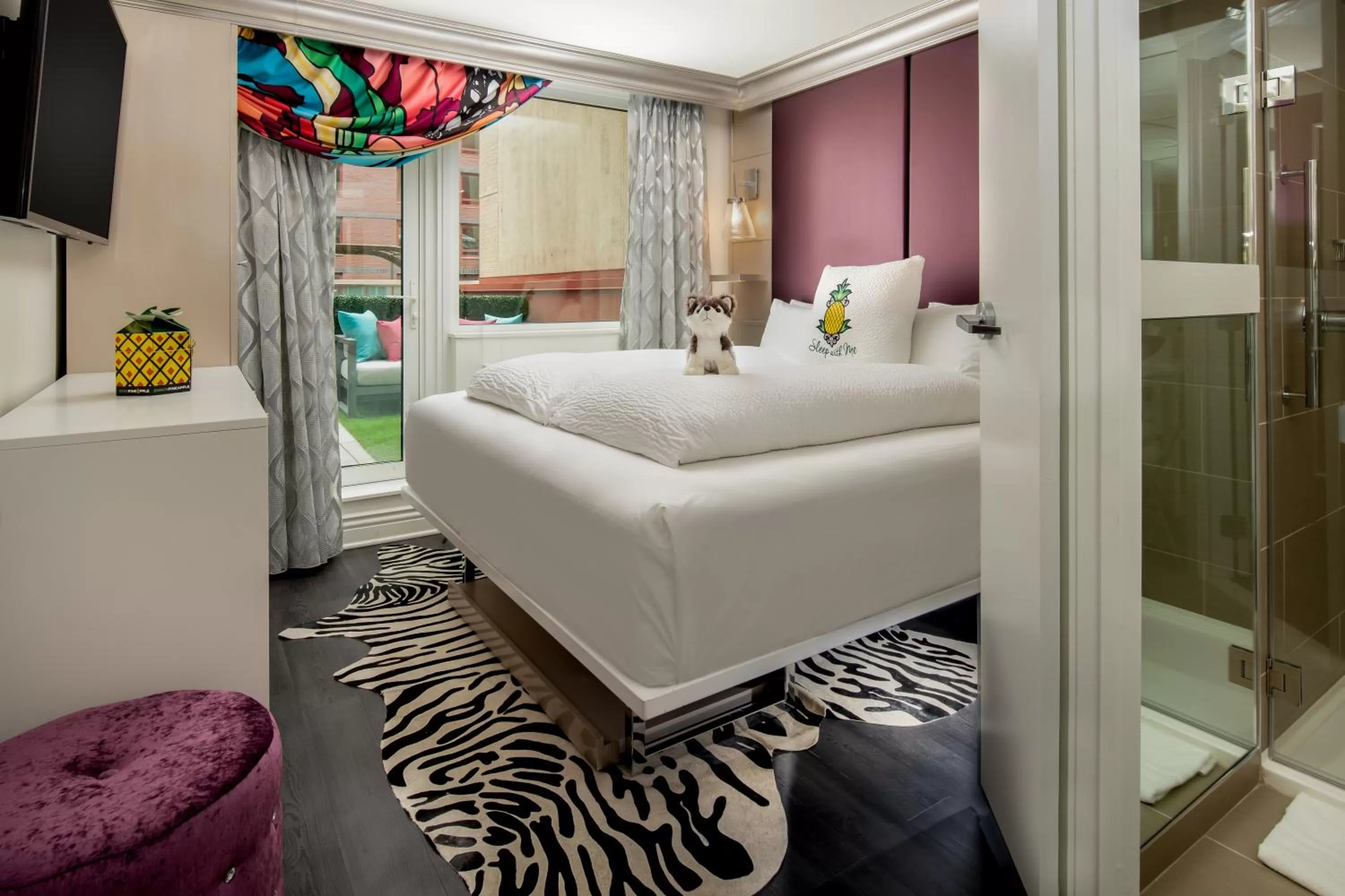 Bed in Staypineapple, An Artful Hotel, Midtown New York