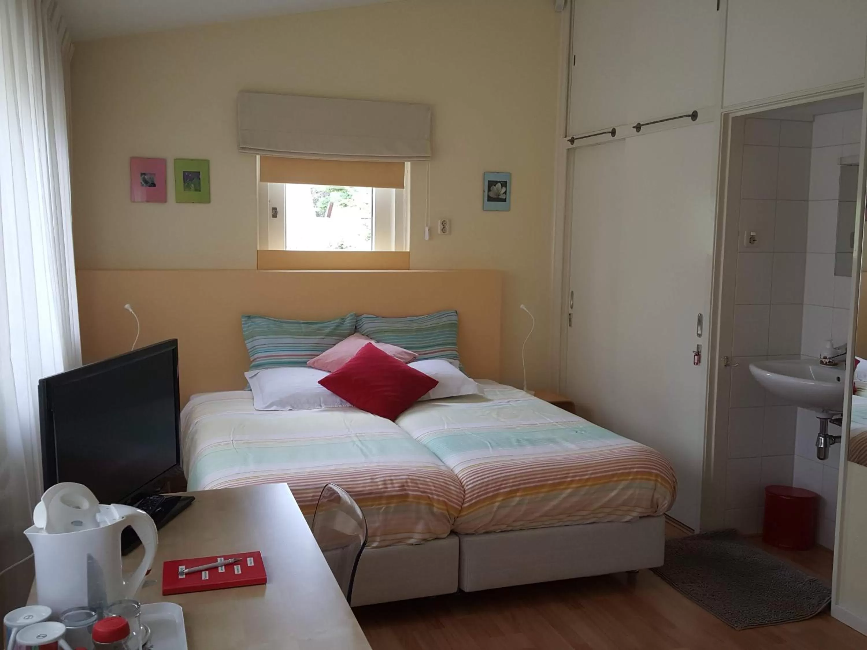 Bed in B&B De Slaperije