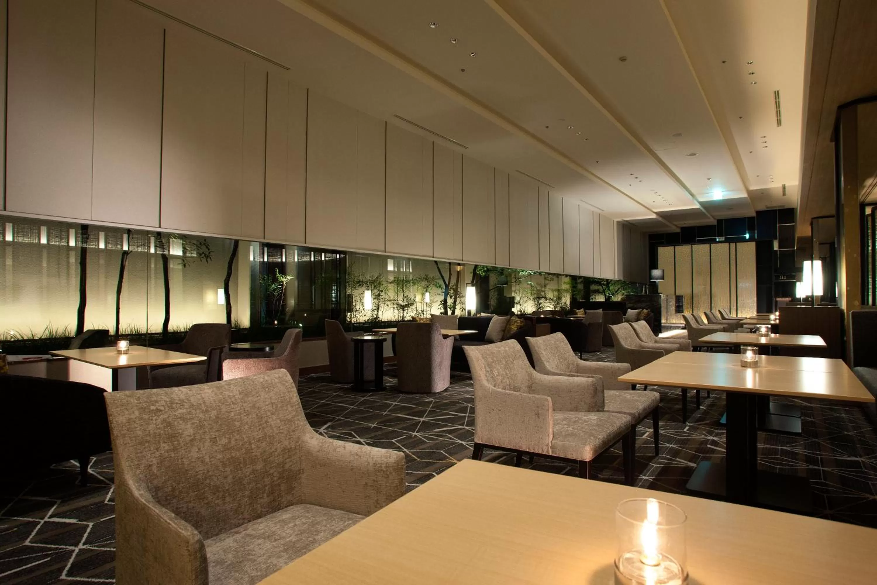 Lounge or bar in Kanazawa Tokyu Hotel