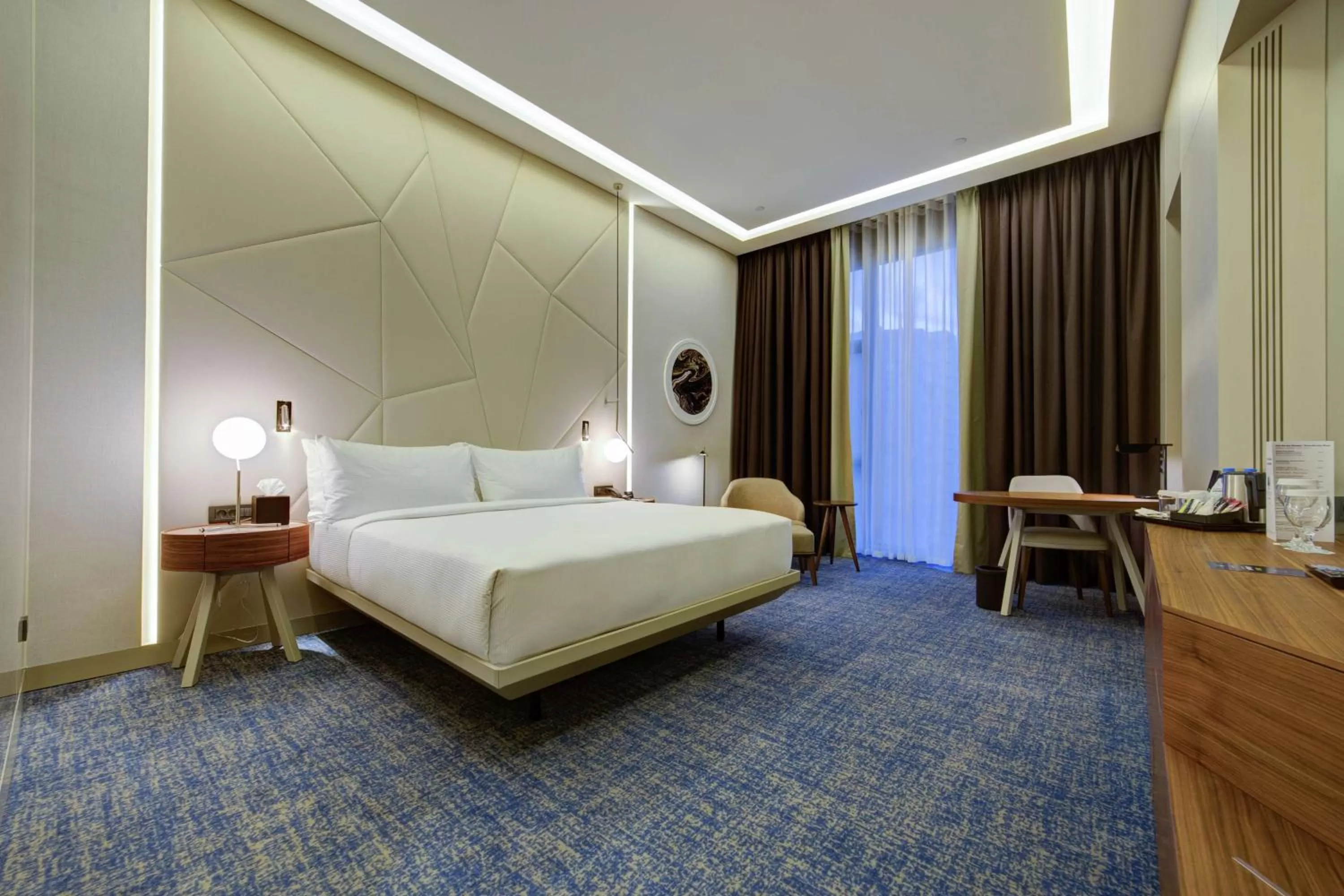 Bedroom, Bed in DoubleTree by Hilton Adana