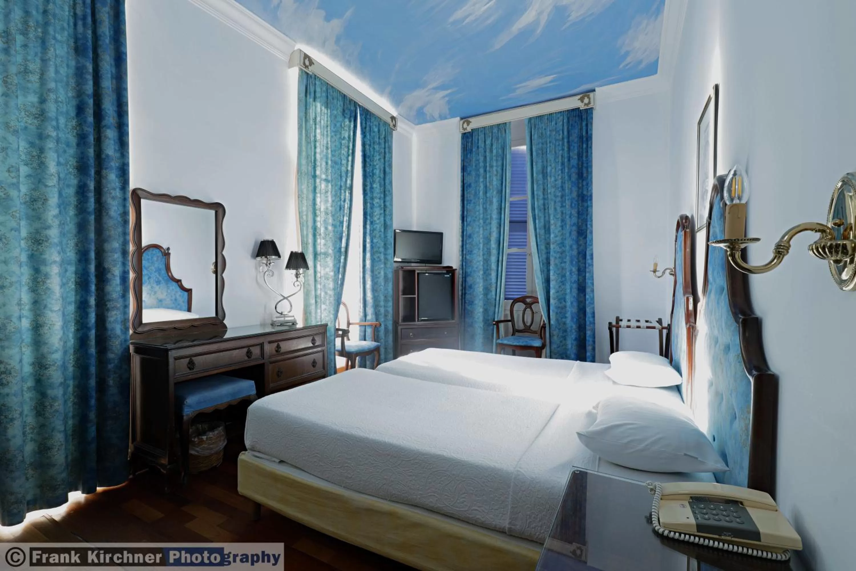 Bedroom, Bed in Hotel Castille