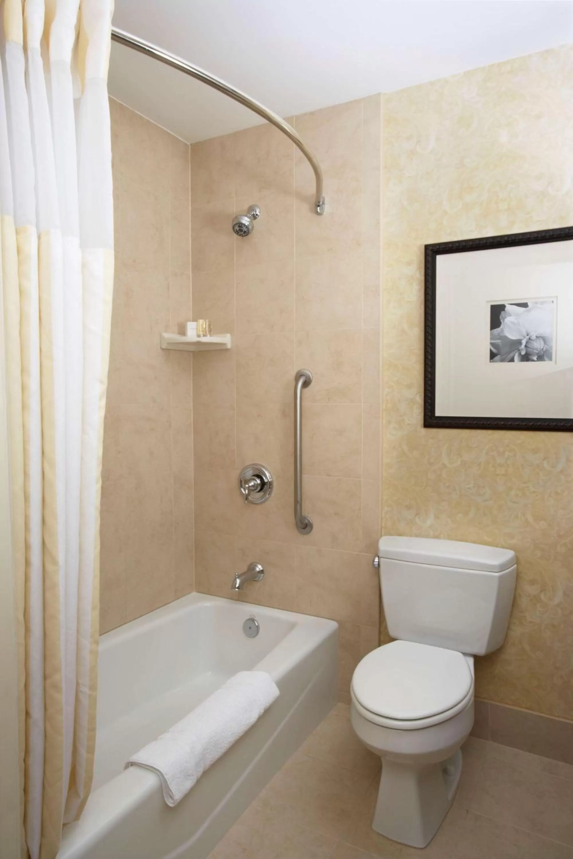 Bathroom in Hilton Garden Inn Lancaster