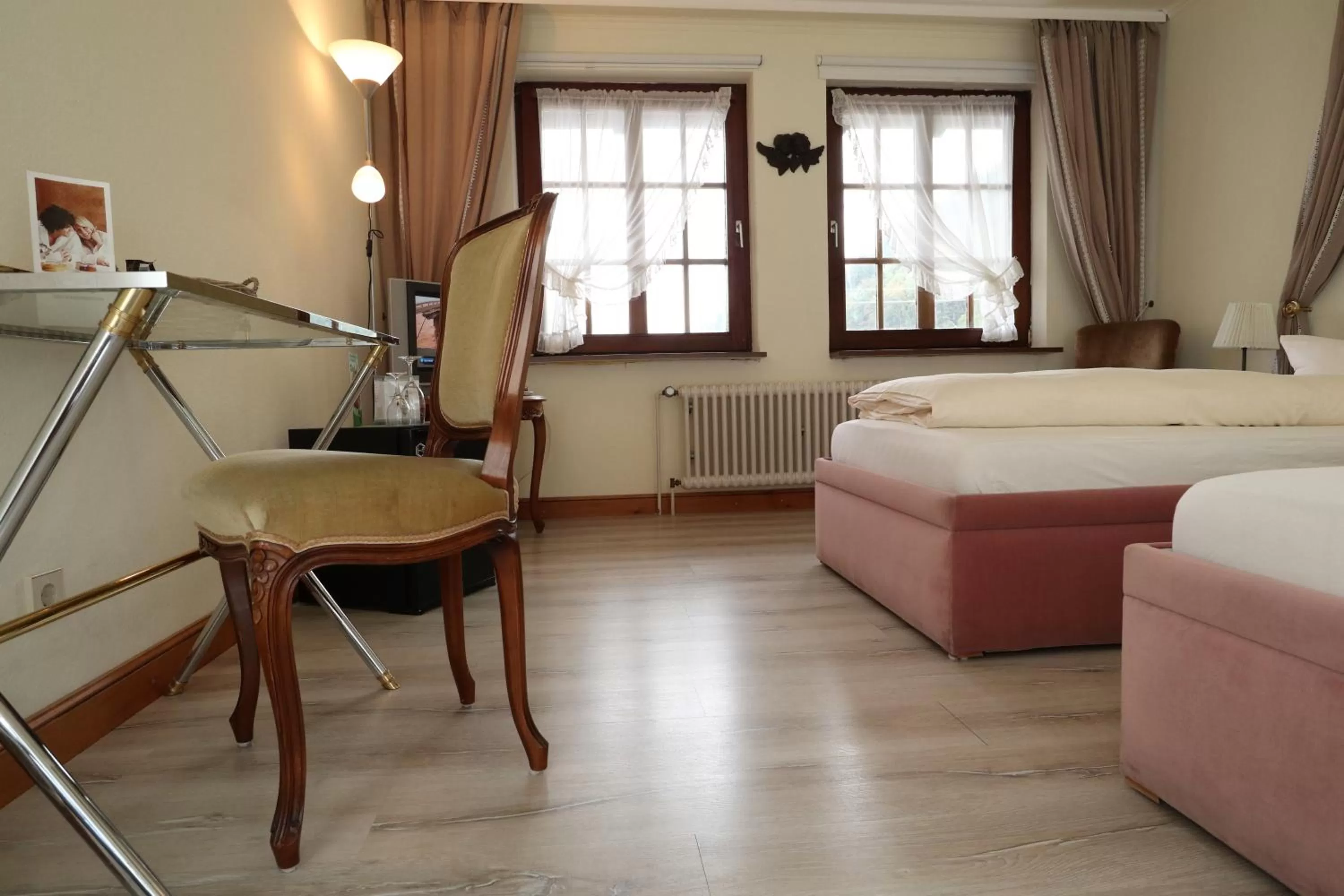 Bed in Schwarzwaldhotel Stollen