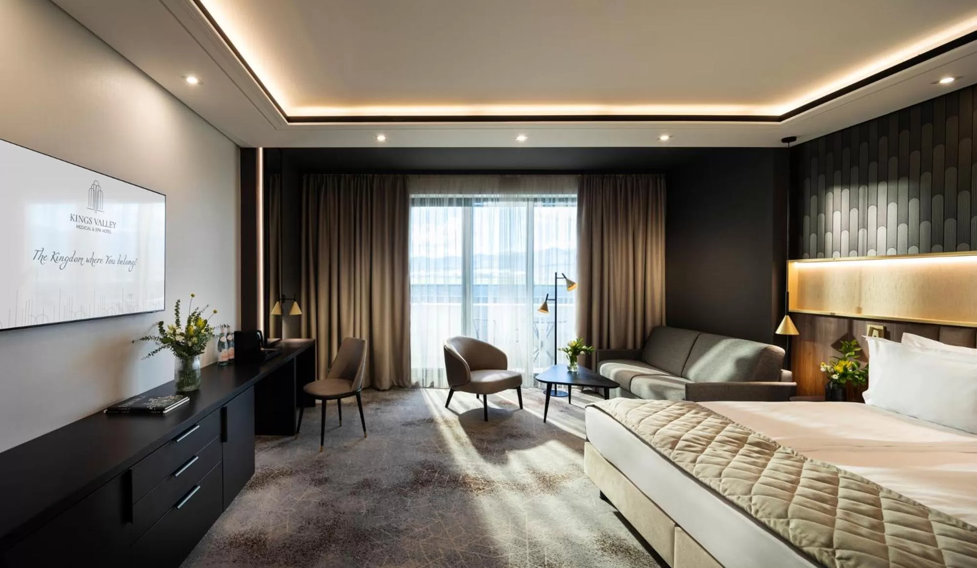 TV and multimedia, Bed in Kings' Valley Medical & Spa Hotel