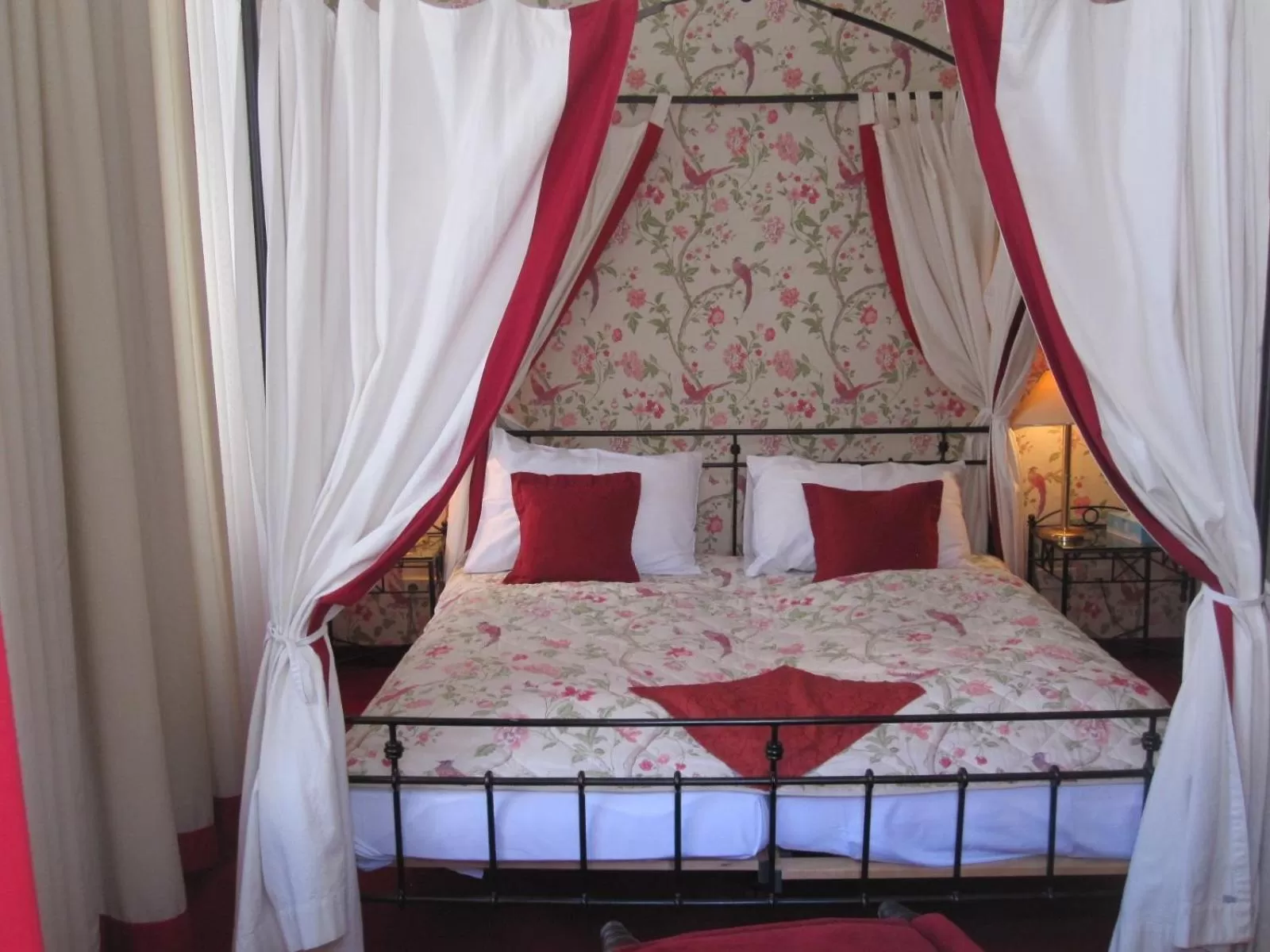 Bed in Boutique Hotel Kugel Wien