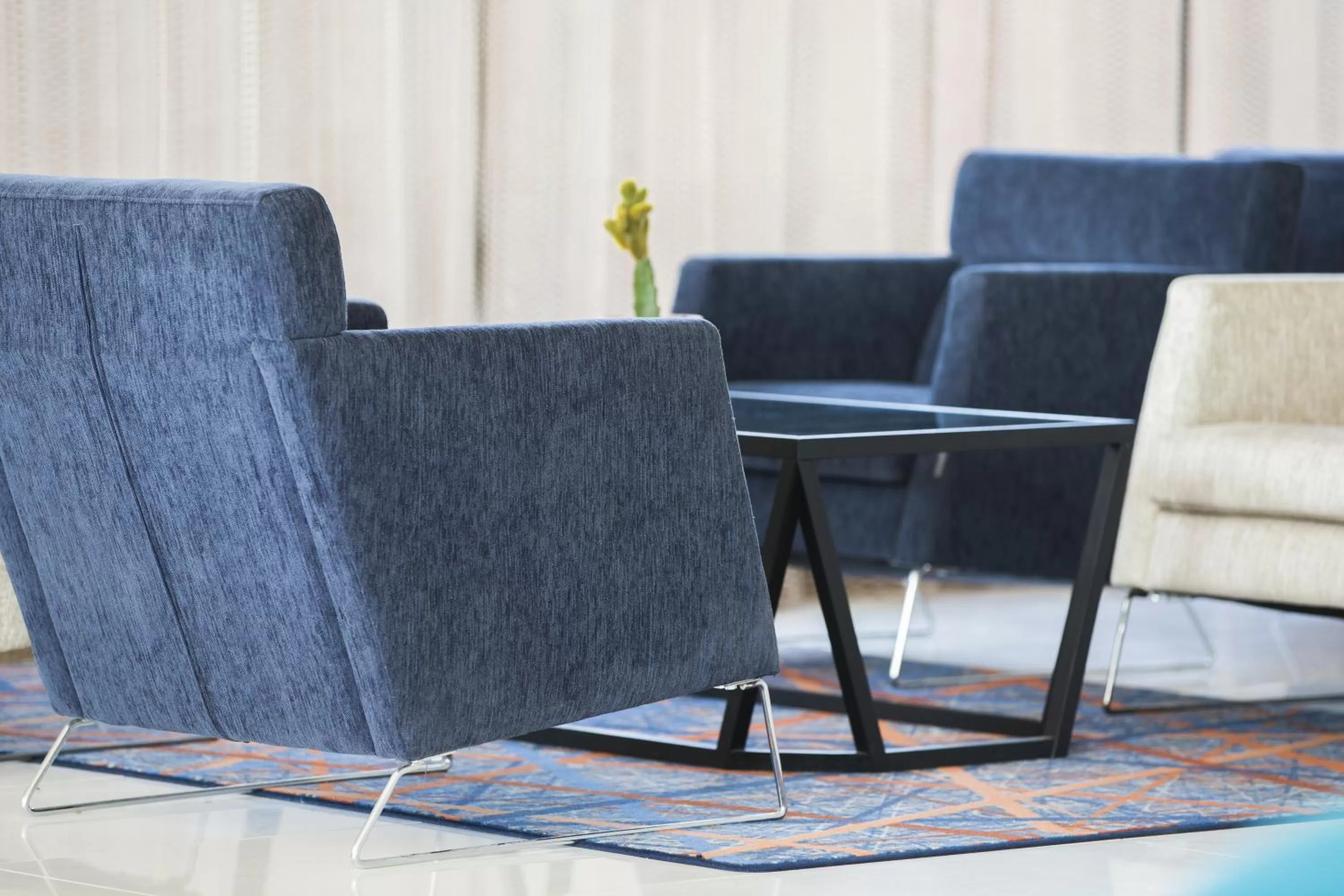 Lounge or bar in Radisson Blu Plaza Jeddah