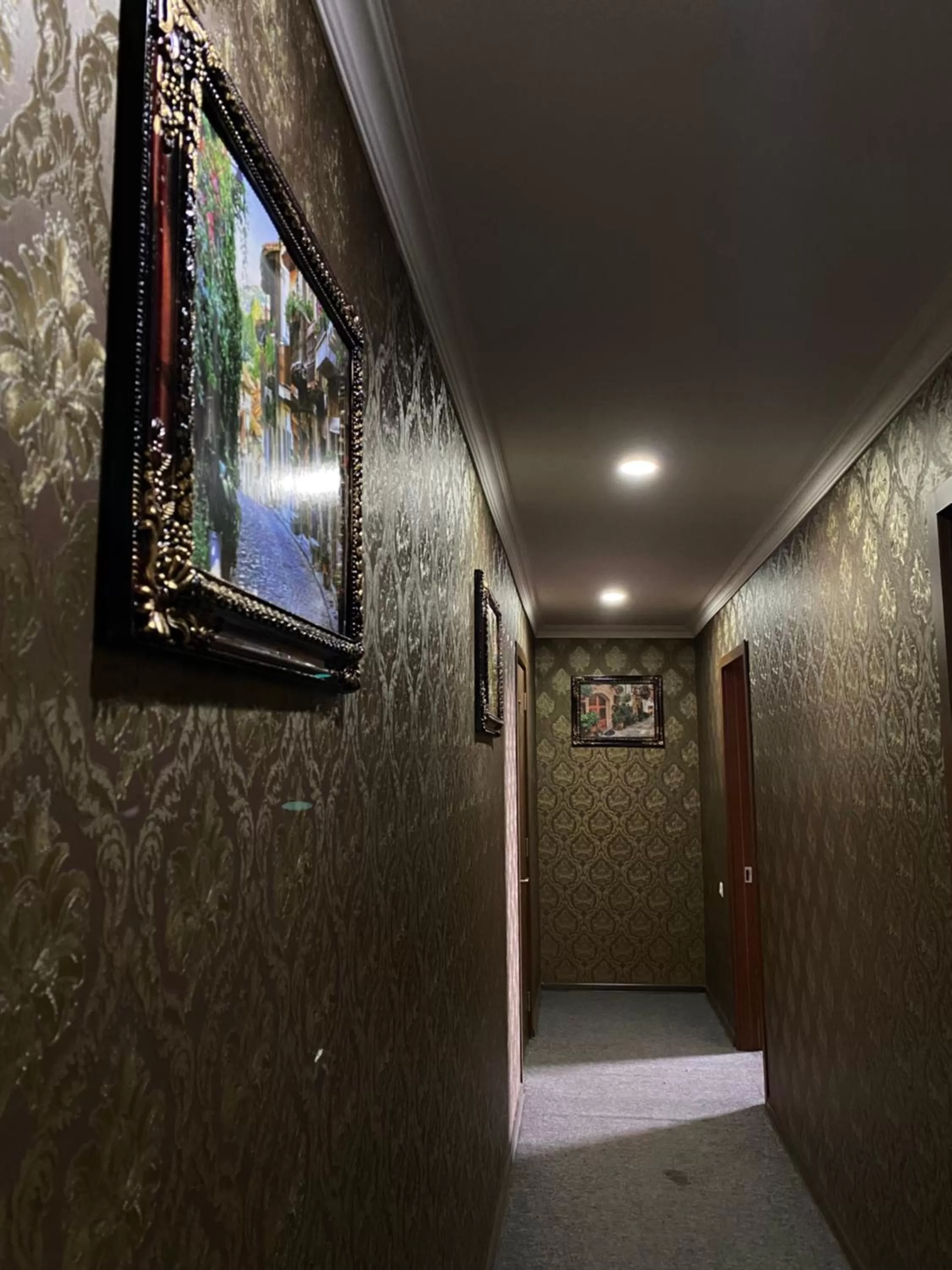 Property building in Hotel Shalimar