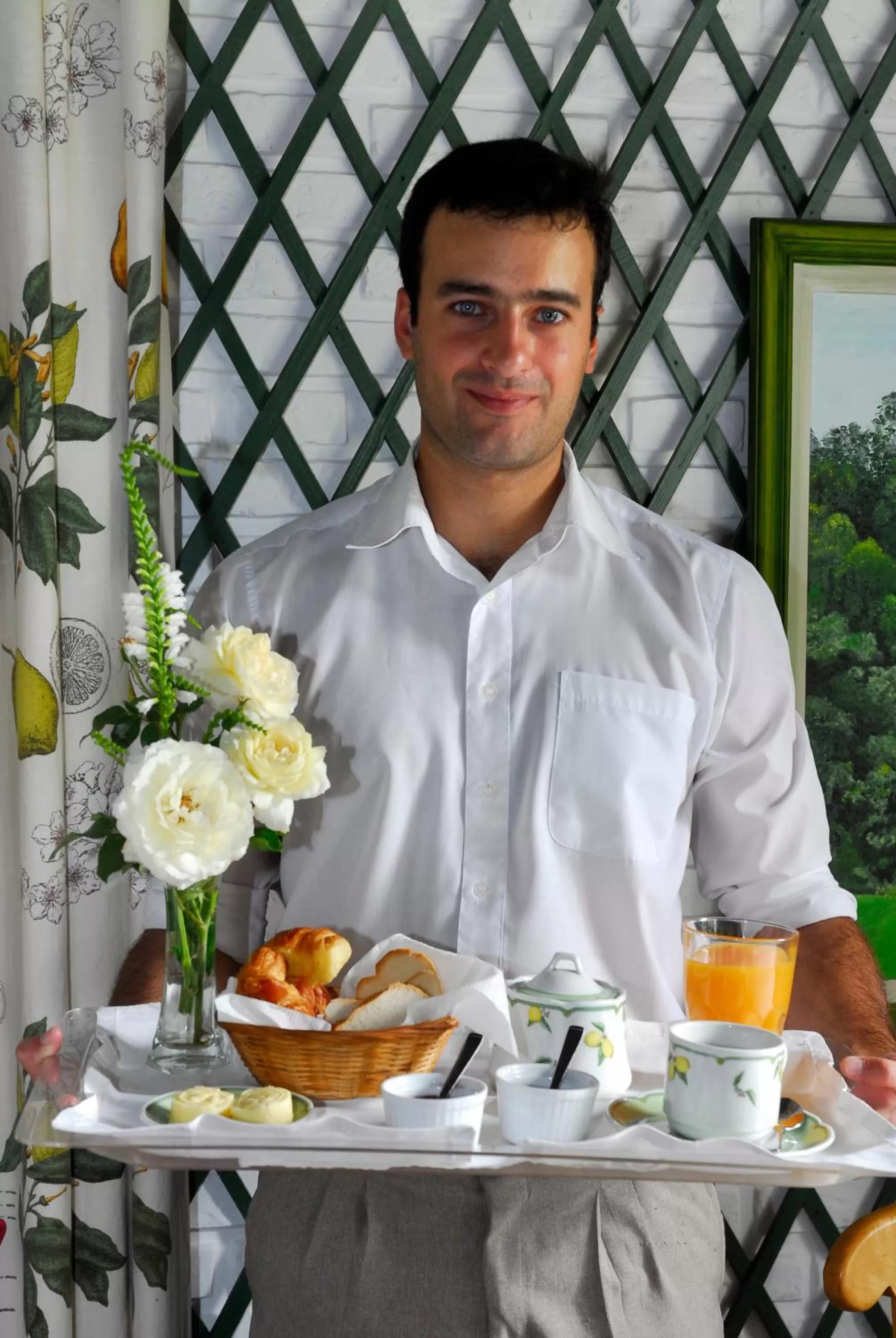 Staff in Estancia Ave María