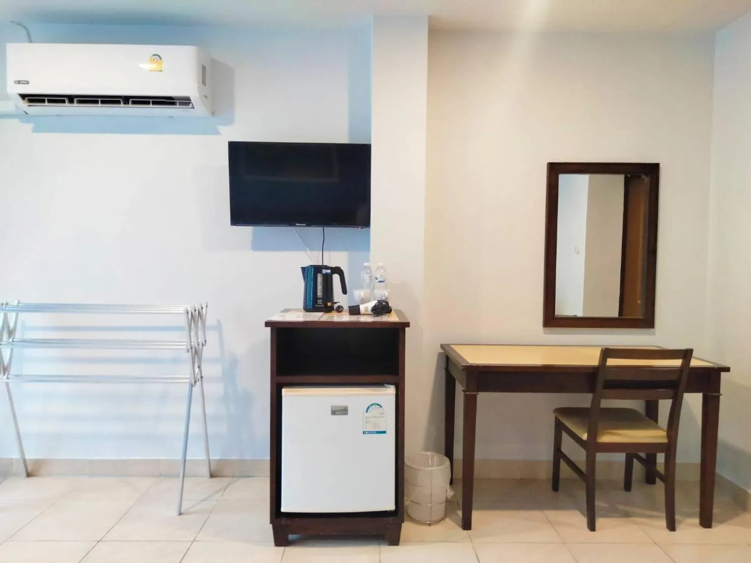 hair dresser in Karon Living Room - SHA Plus