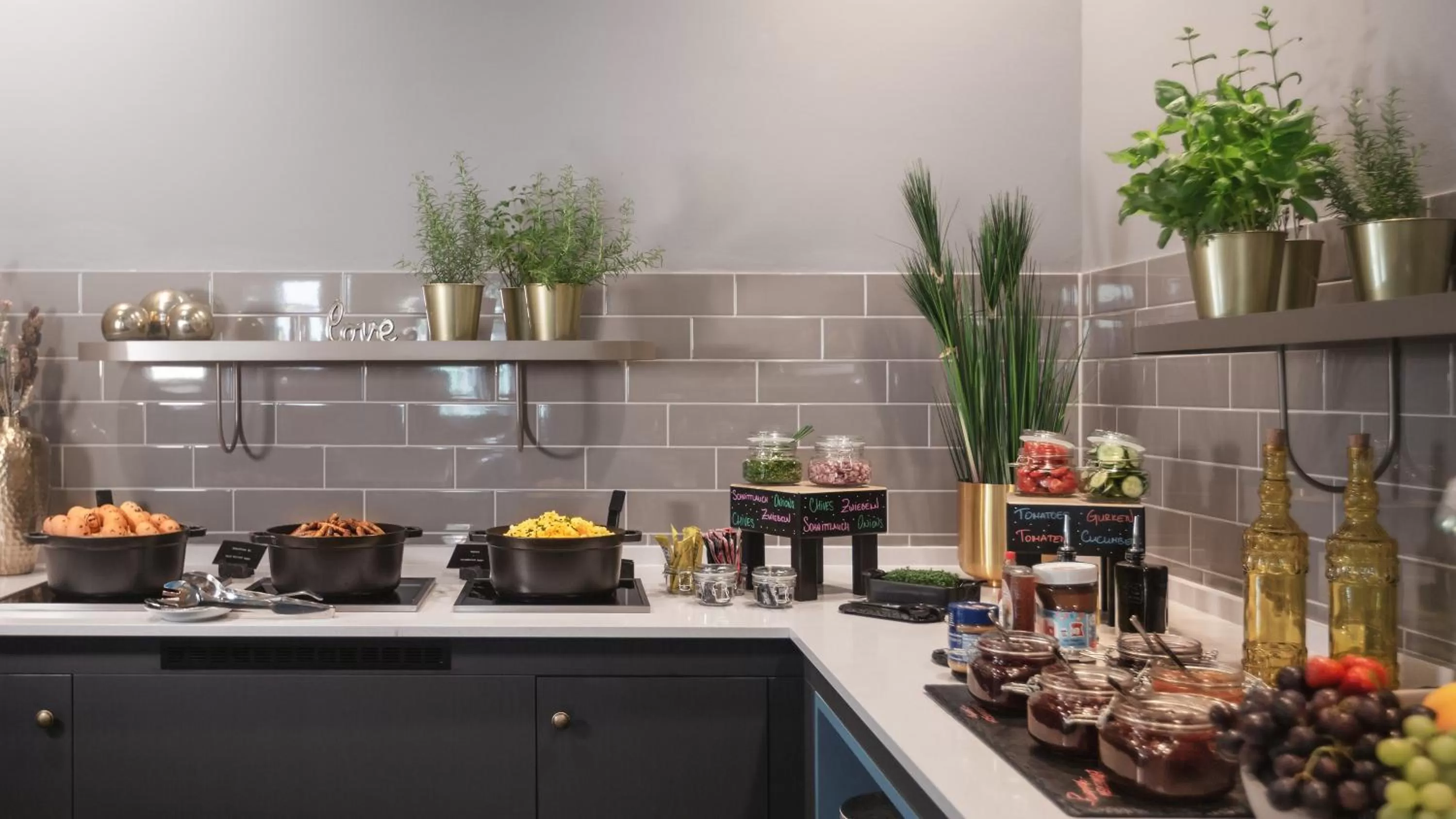 Breakfast in Holiday Inn - the niu, Brass Munich Olympiapark by IHG