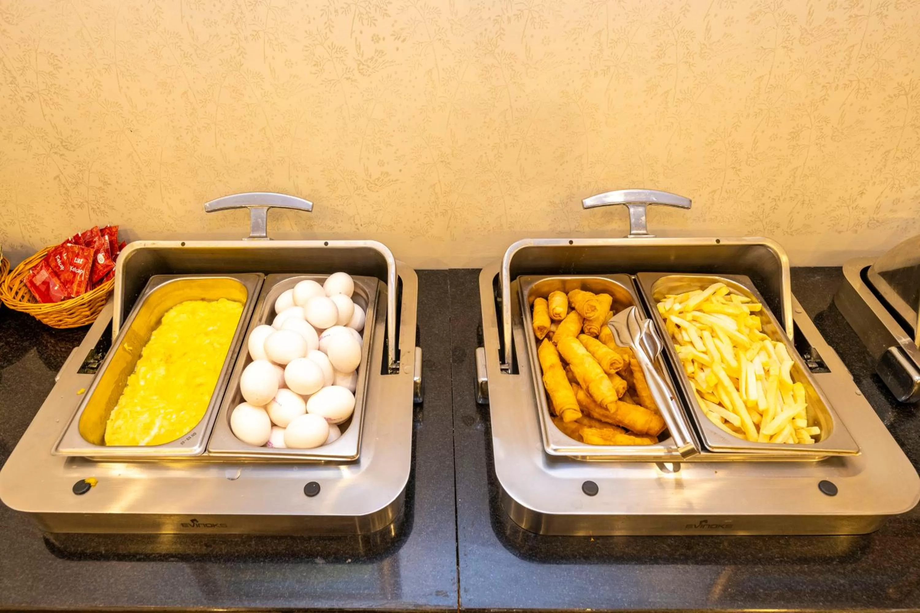 Food and drinks in Premist Hotels Taksim