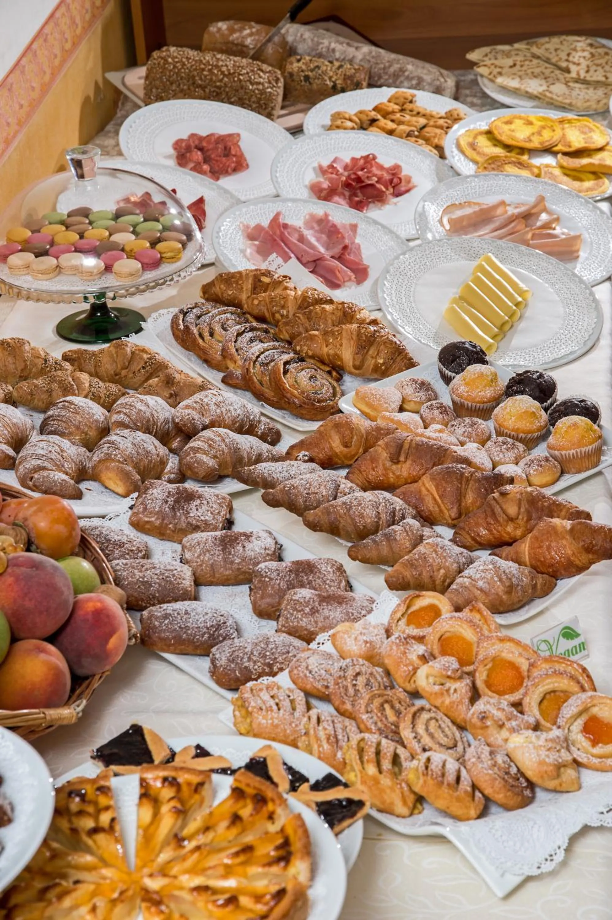 Food in Hotel Vivit ***S