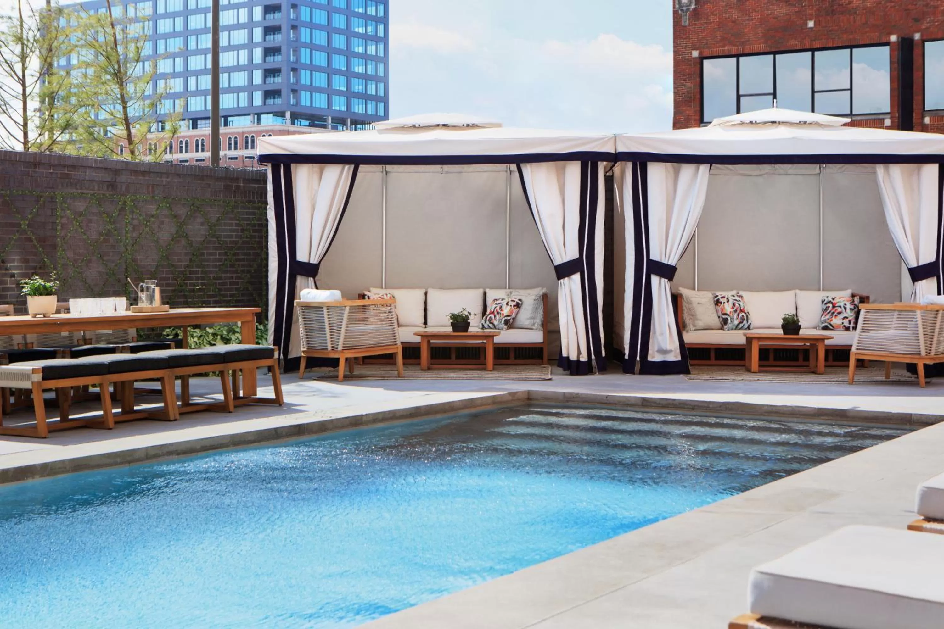 Swimming pool in Kimpton - Pittman Hotel by IHG