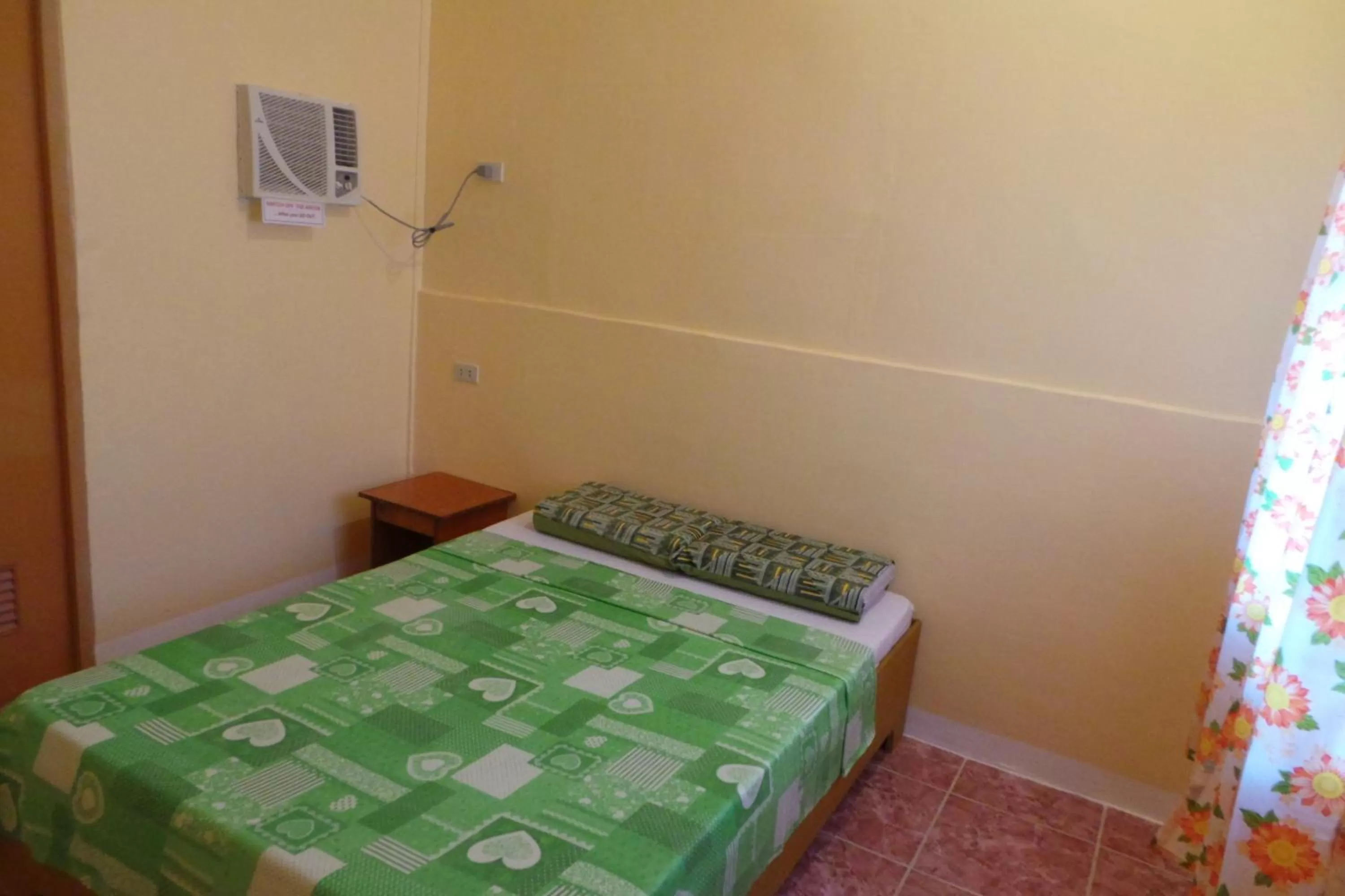 Standard Double Room in ISLET VIEW Pension House ( Formerly Island View Pension House )