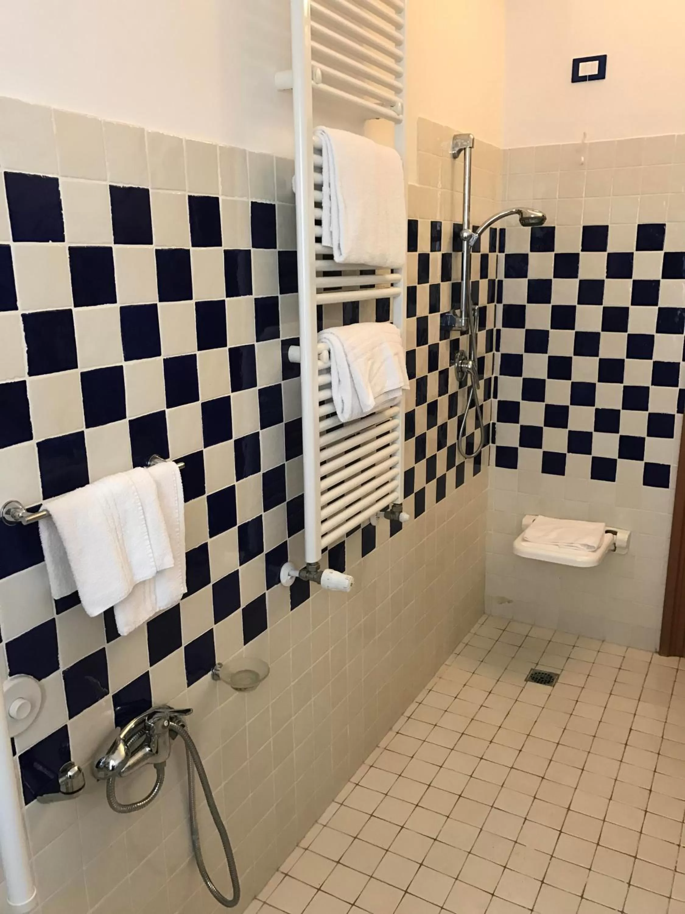 Bathroom in Bellamarina