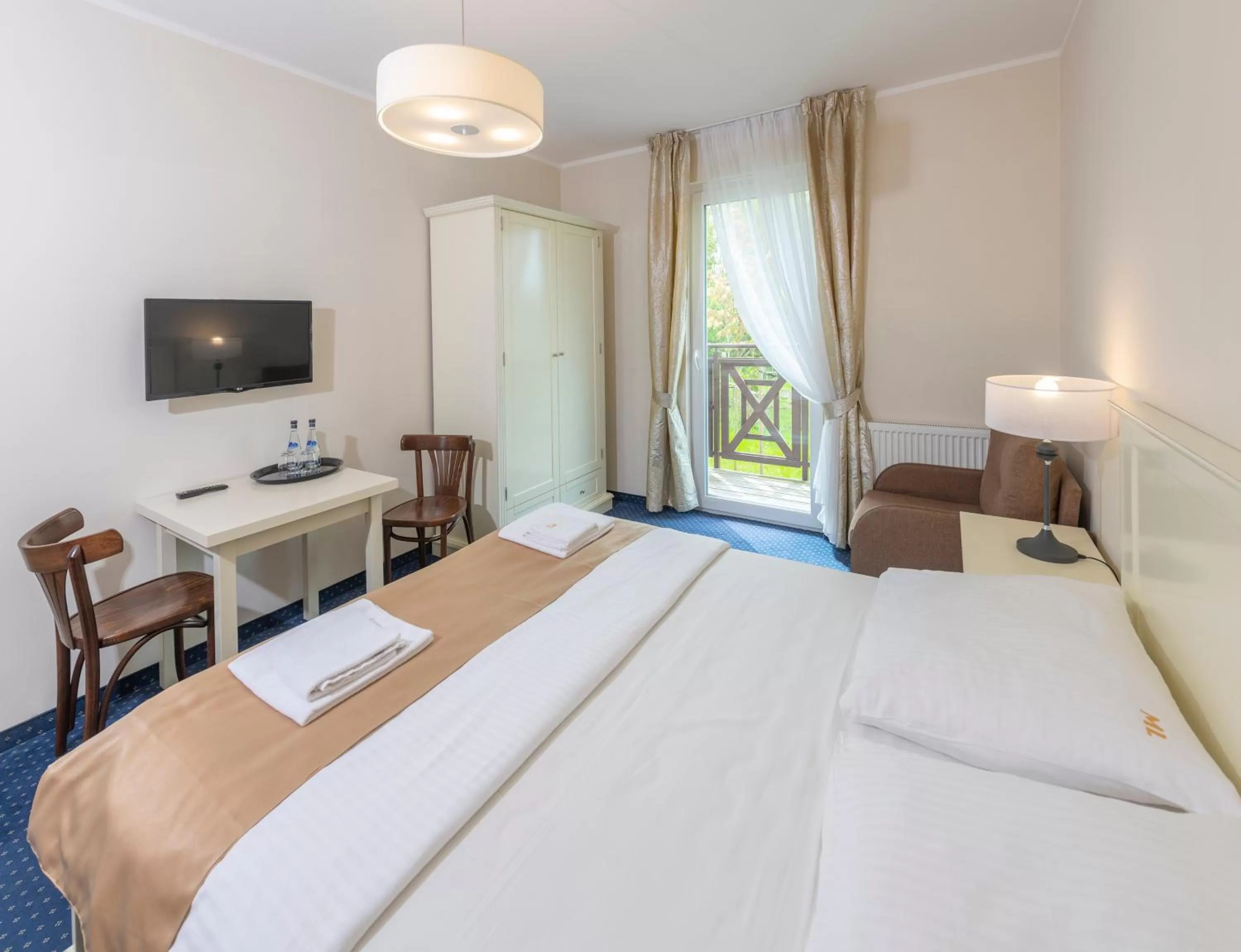 Photo of the whole room, Bed in Hotel Mona Lisa Wellness & Spa