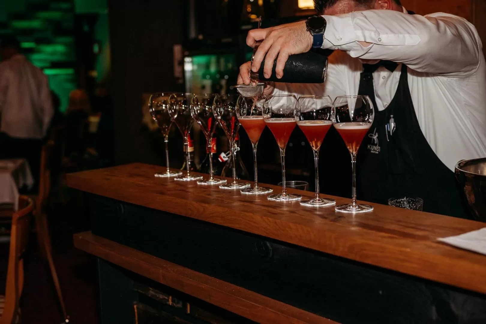 People in Hotel Kunst