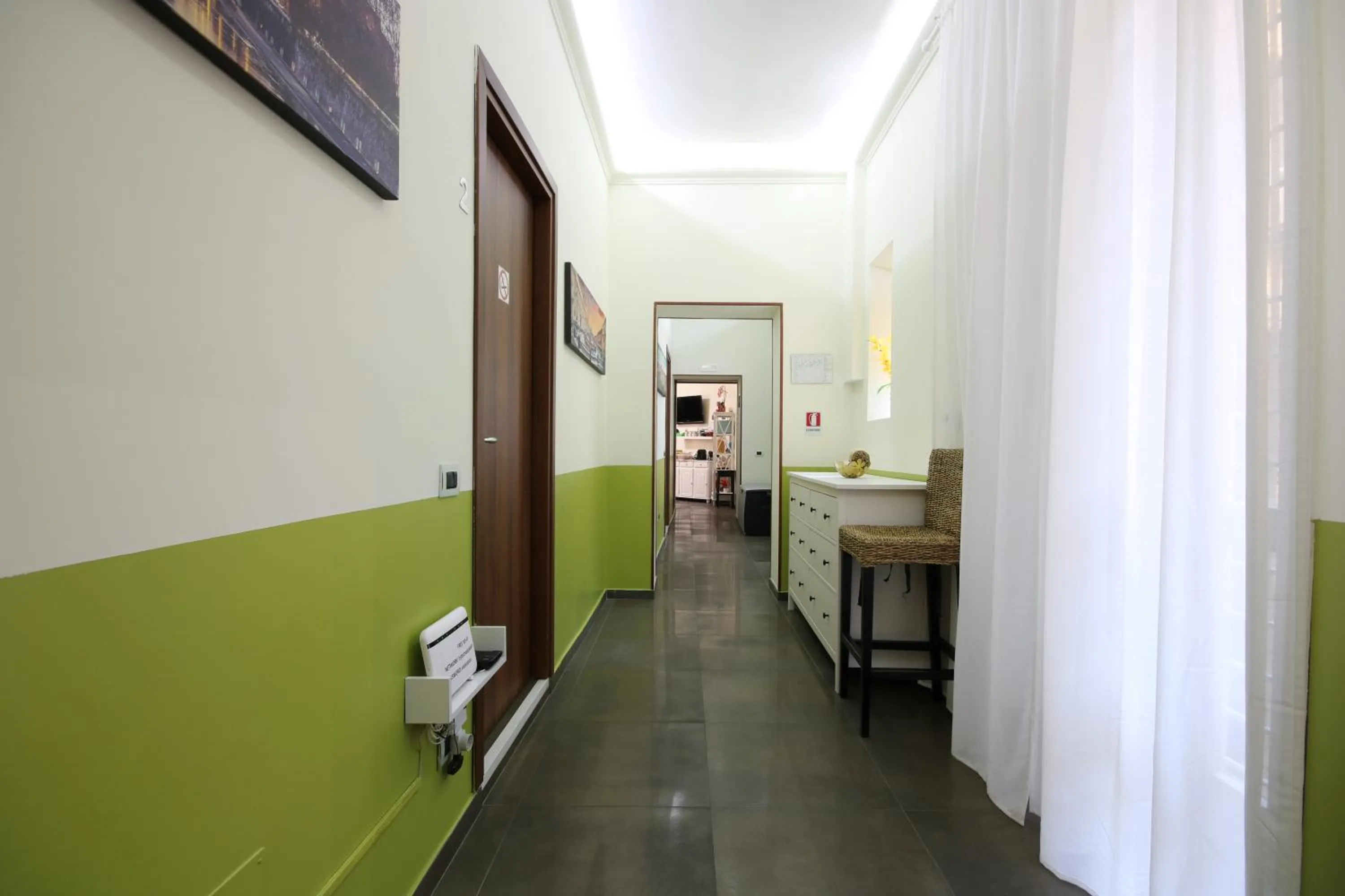 hair dresser in Vatication B&B