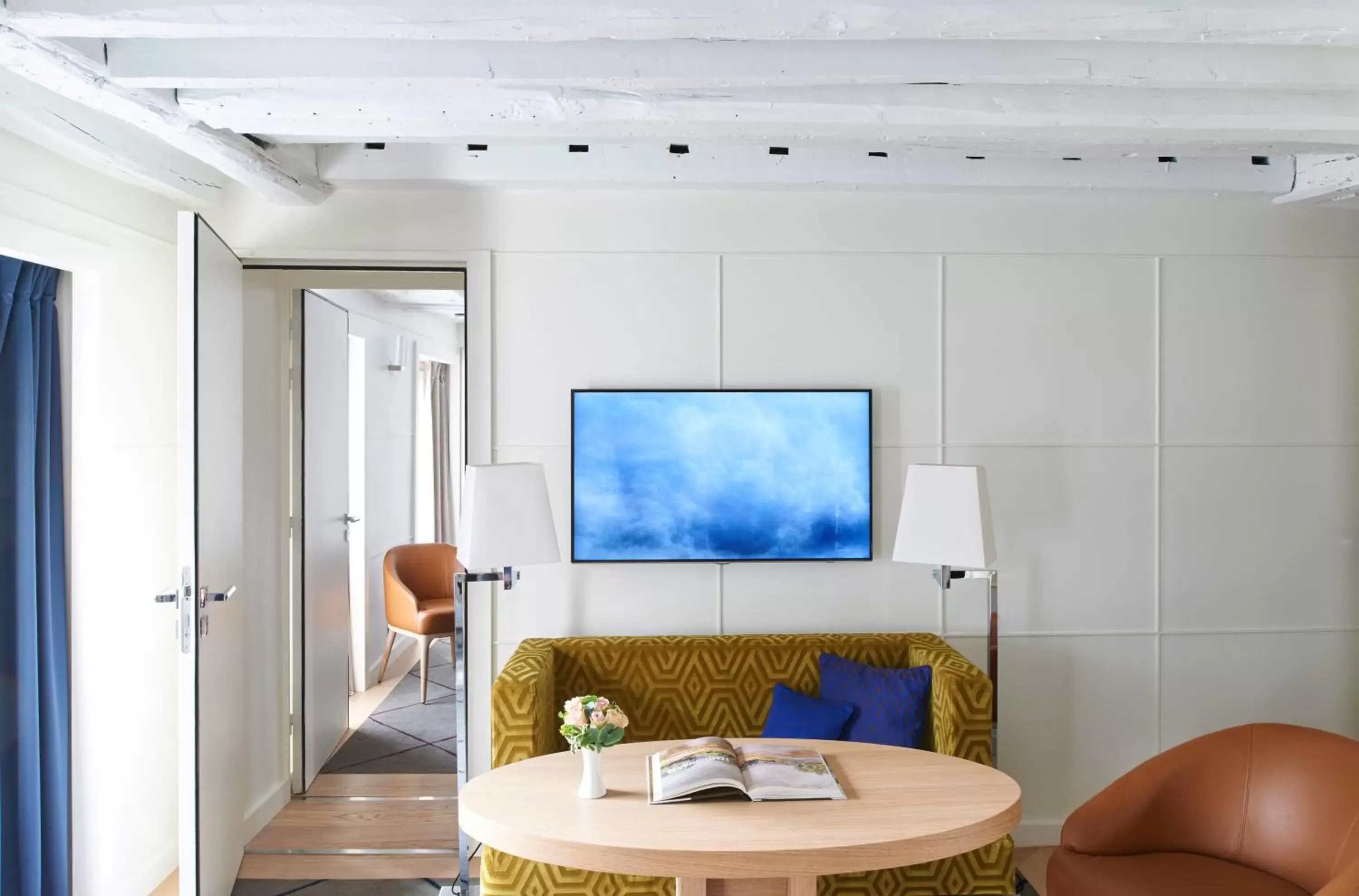 Two-Bedroom Suite in Hotel Opéra Richepanse Two-Bedroom Suite in Hotel Opéra Richepanse