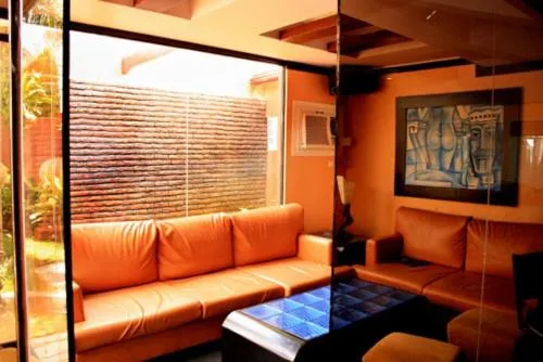 MO2 Westown Hotel - Mandalagan