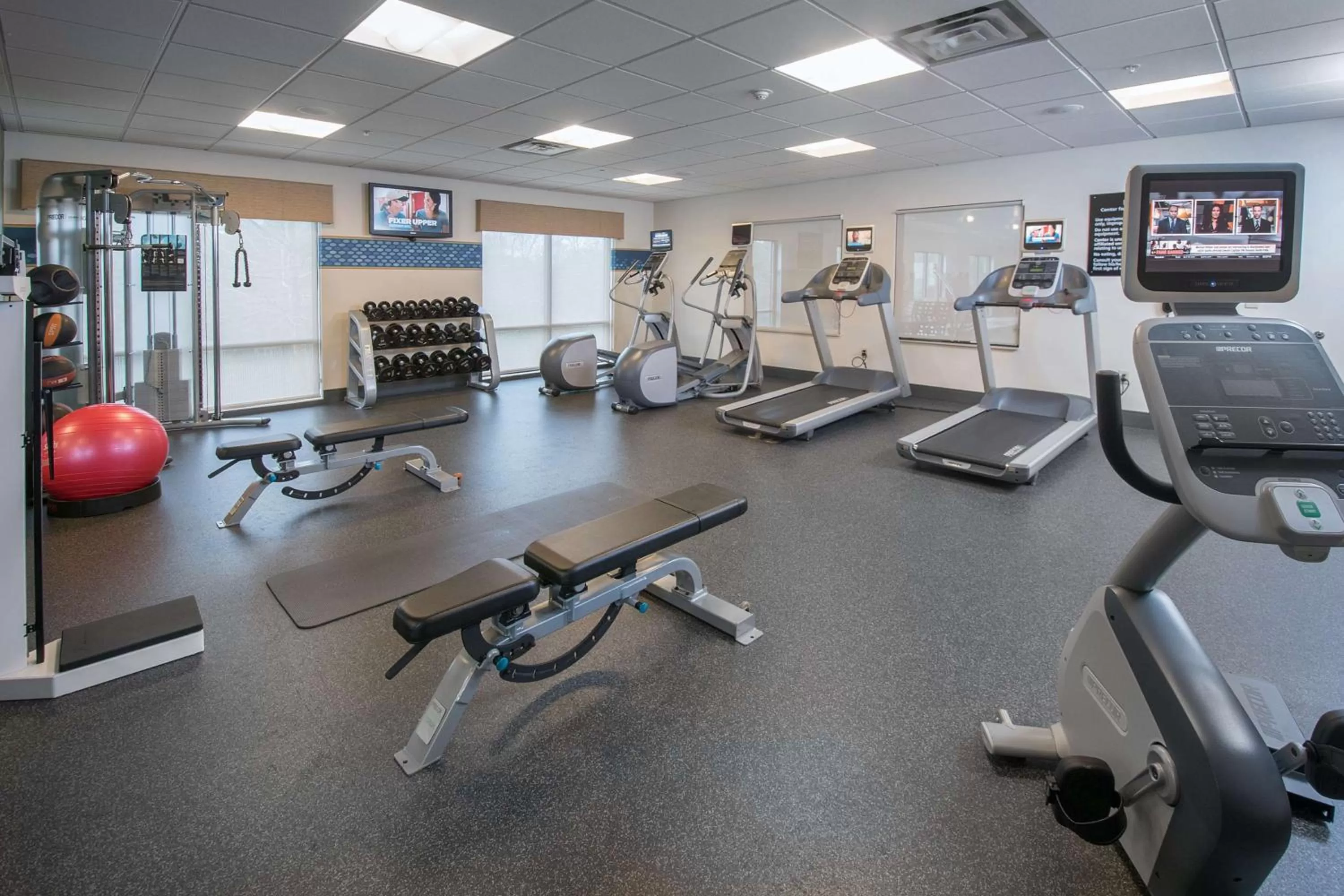 Fitness centre/facilities in Hampton Inn & Suites Selma-San Antonio/Randolph AFB