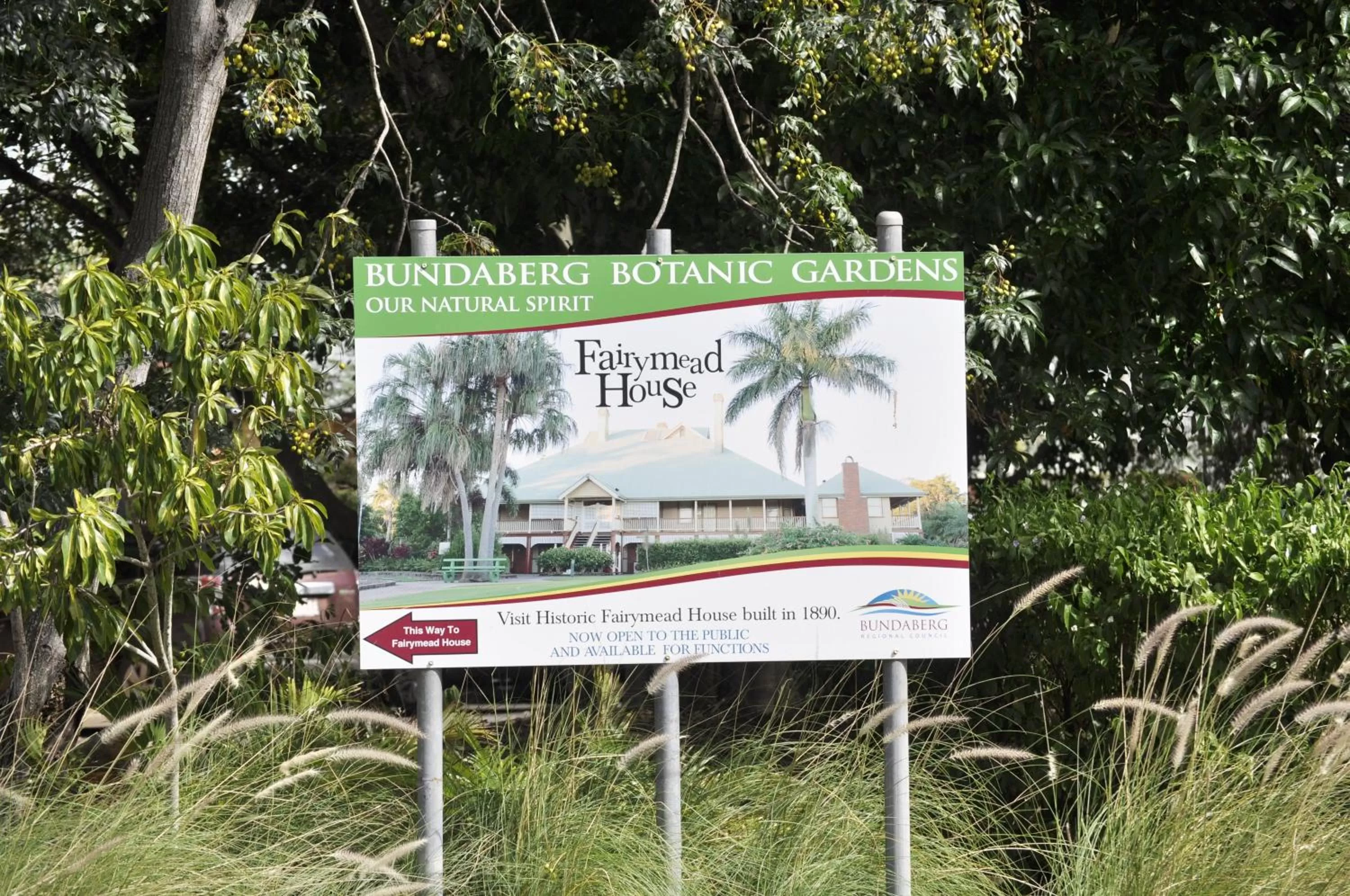 Nearby landmark in Alexandra Park Motor Inn