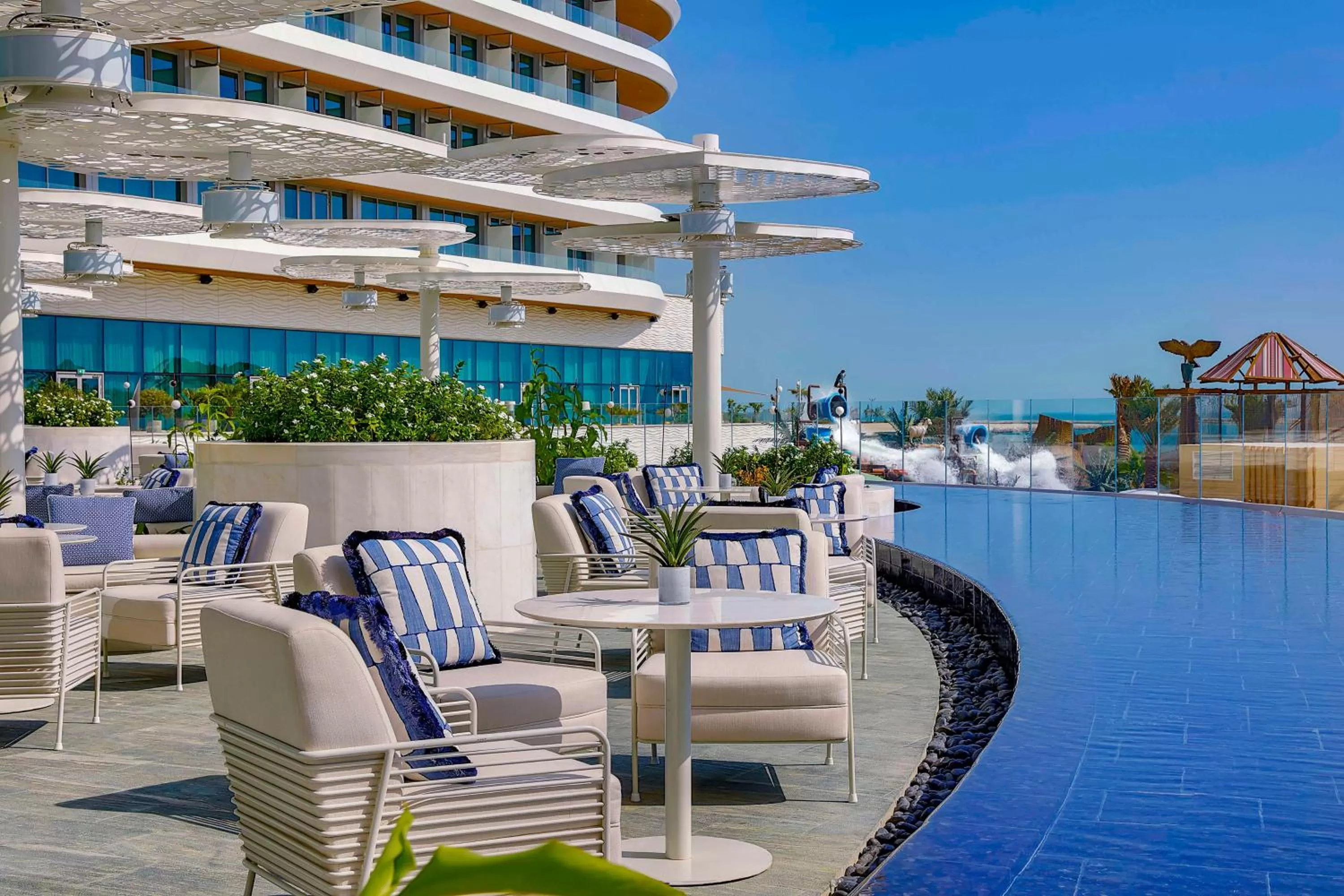 Restaurant/places to eat in Waldorf Astoria Doha Lusail