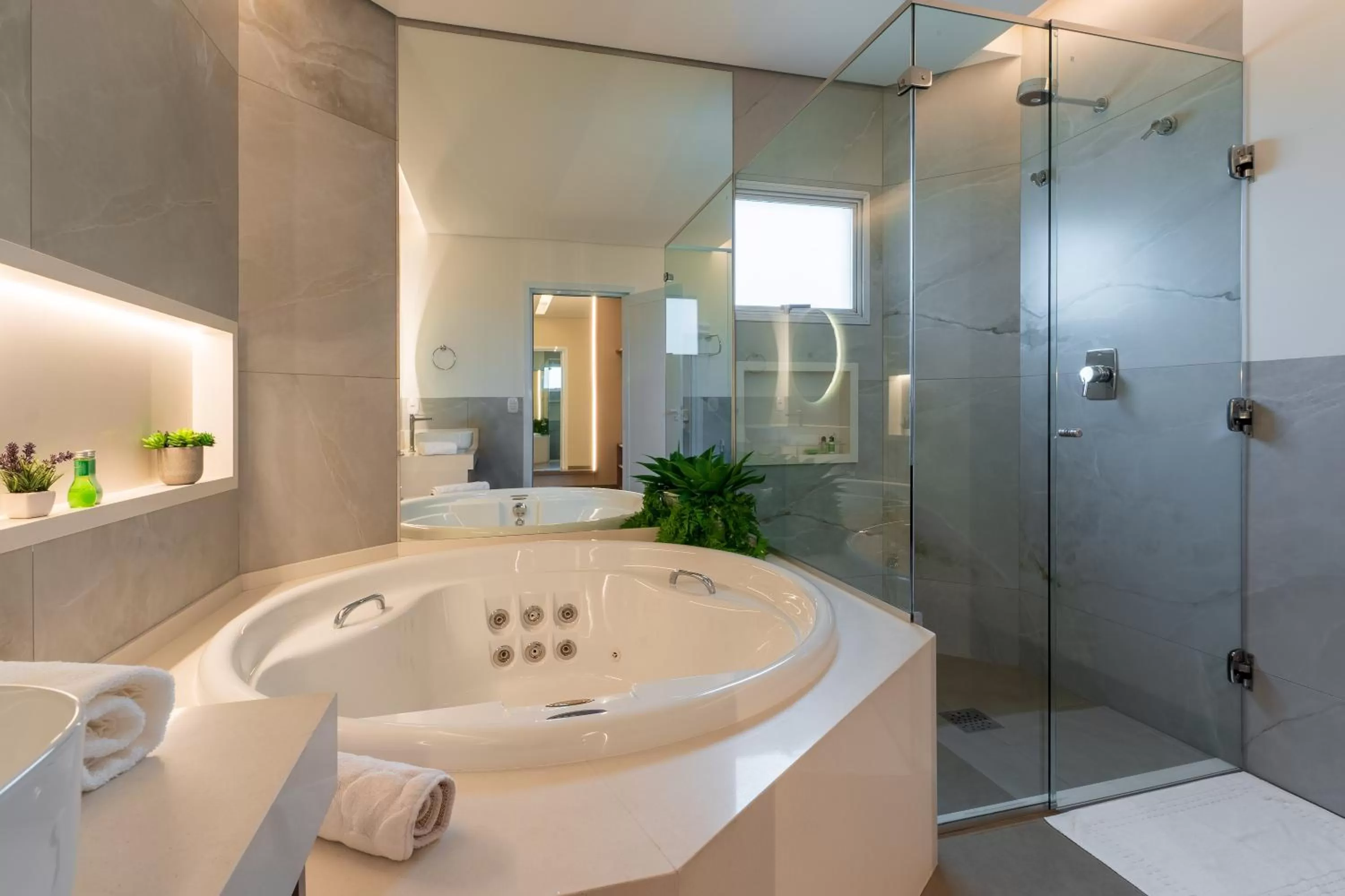 Bath in Ucayali Hotel