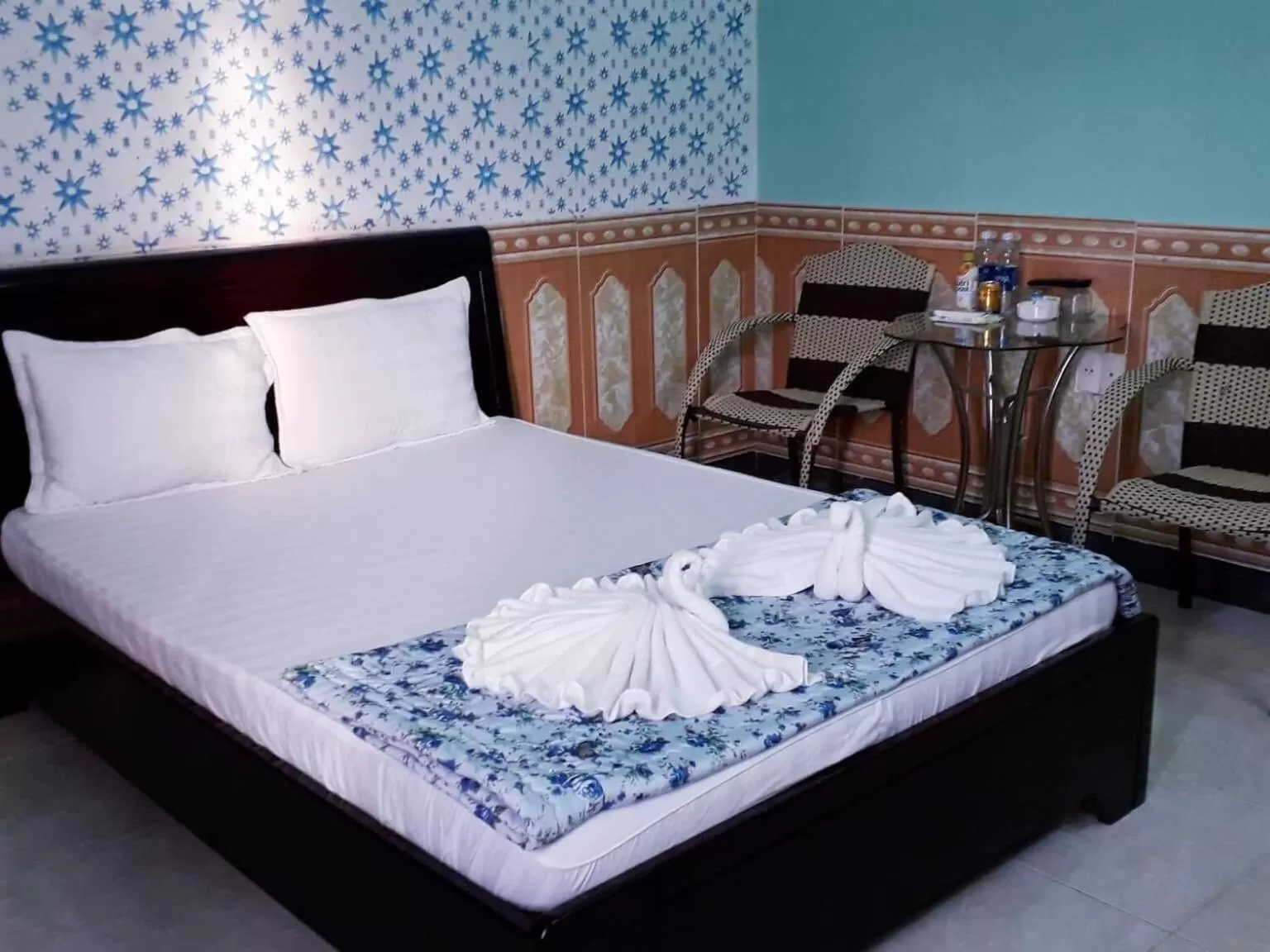 Bed in Tien Dat Motel