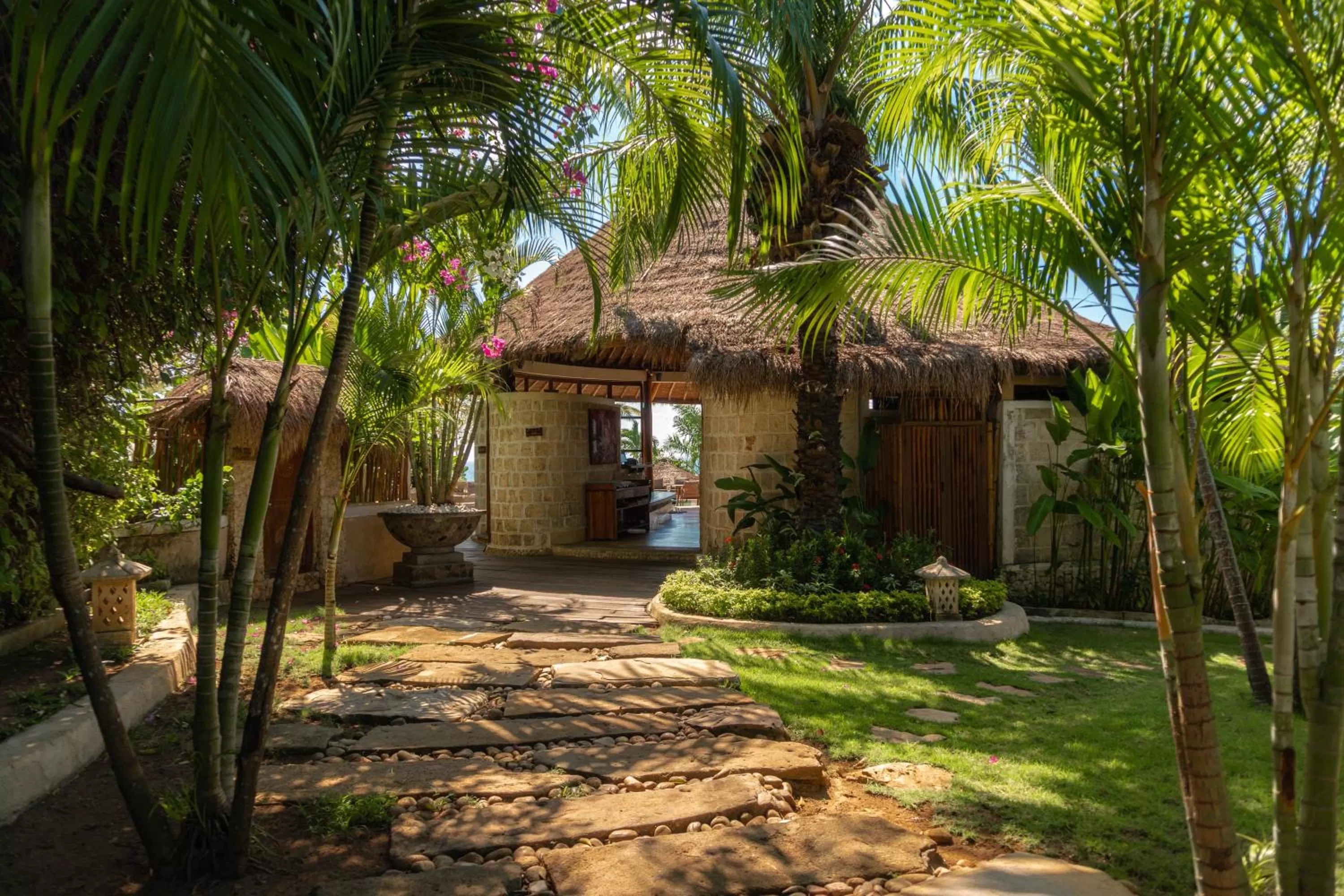 Property building in La Joya Balangan Resort