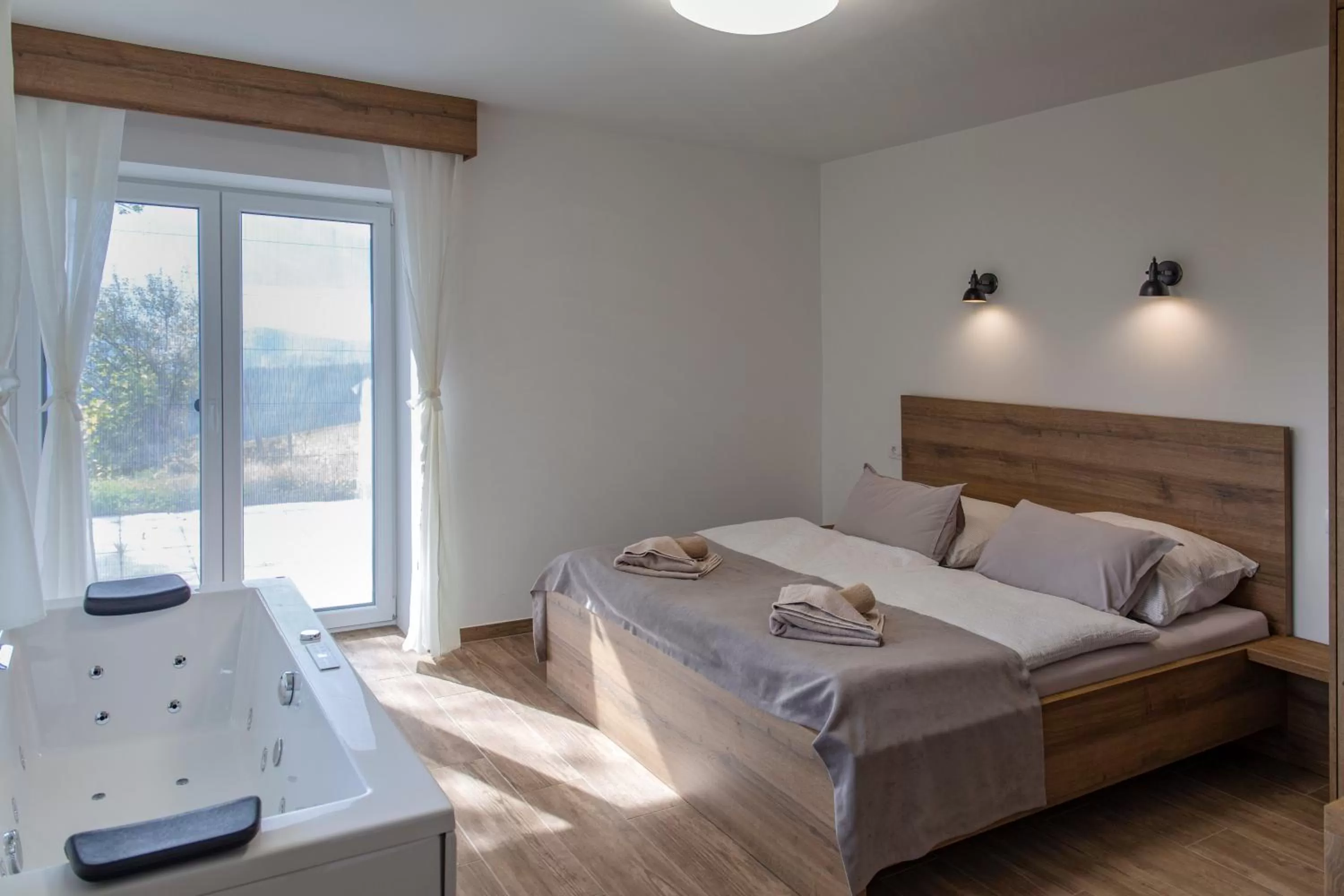 Property building, Bed in Vila Marin Miler