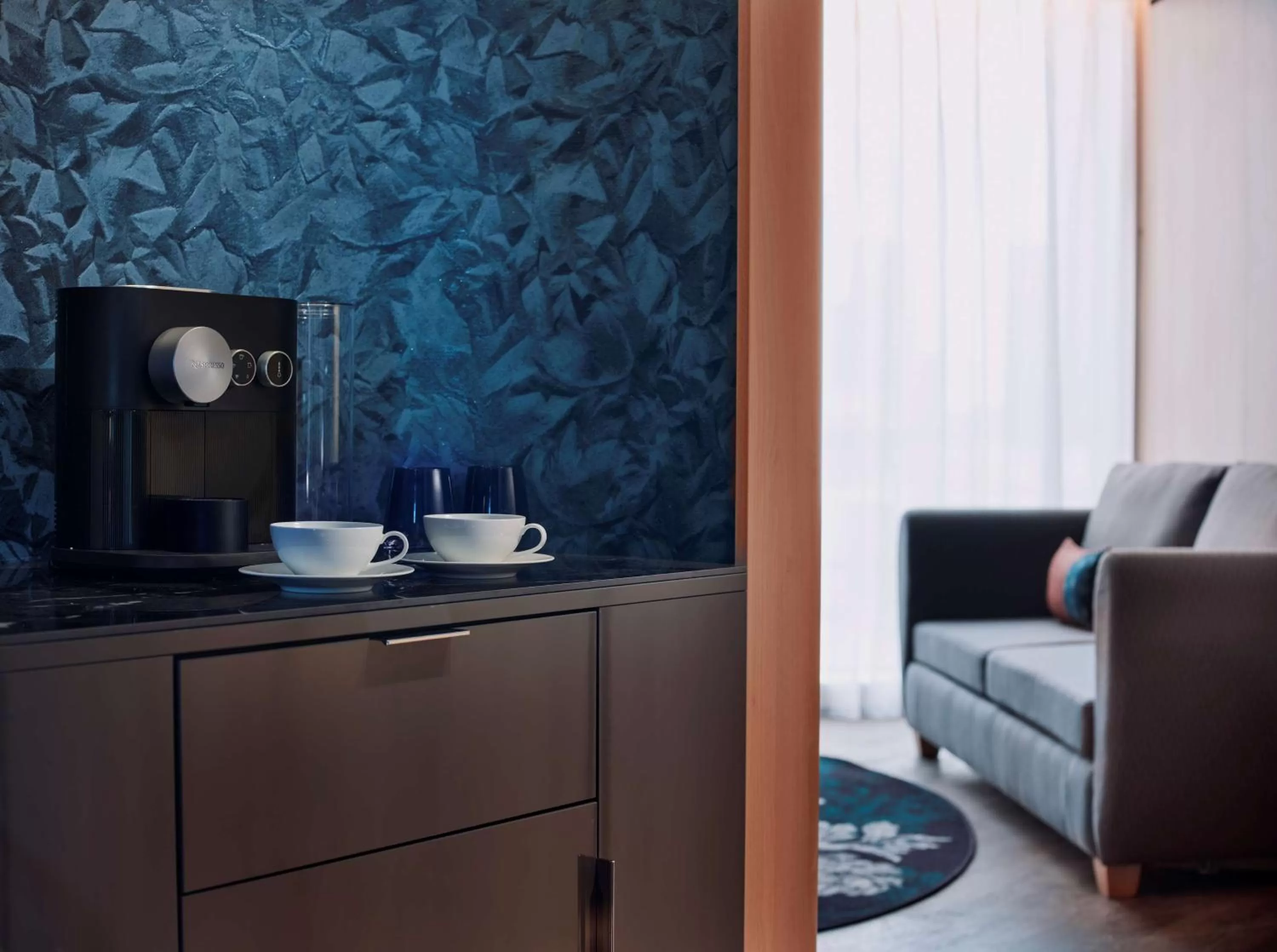 Coffee/tea facilities in The Westminster London, Curio Collection by Hilton