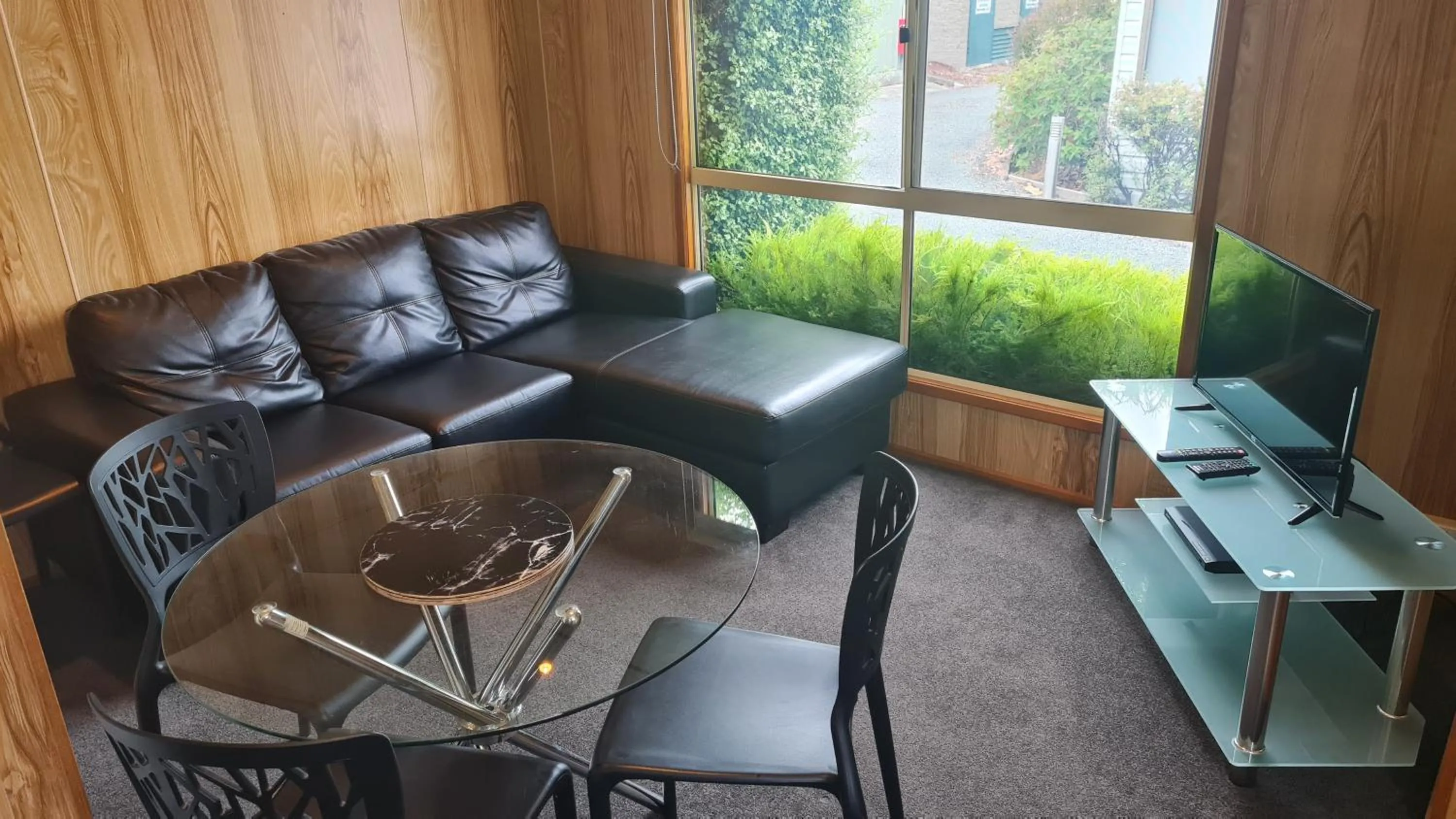 Living room in Discovery Parks - Mornington Hobart