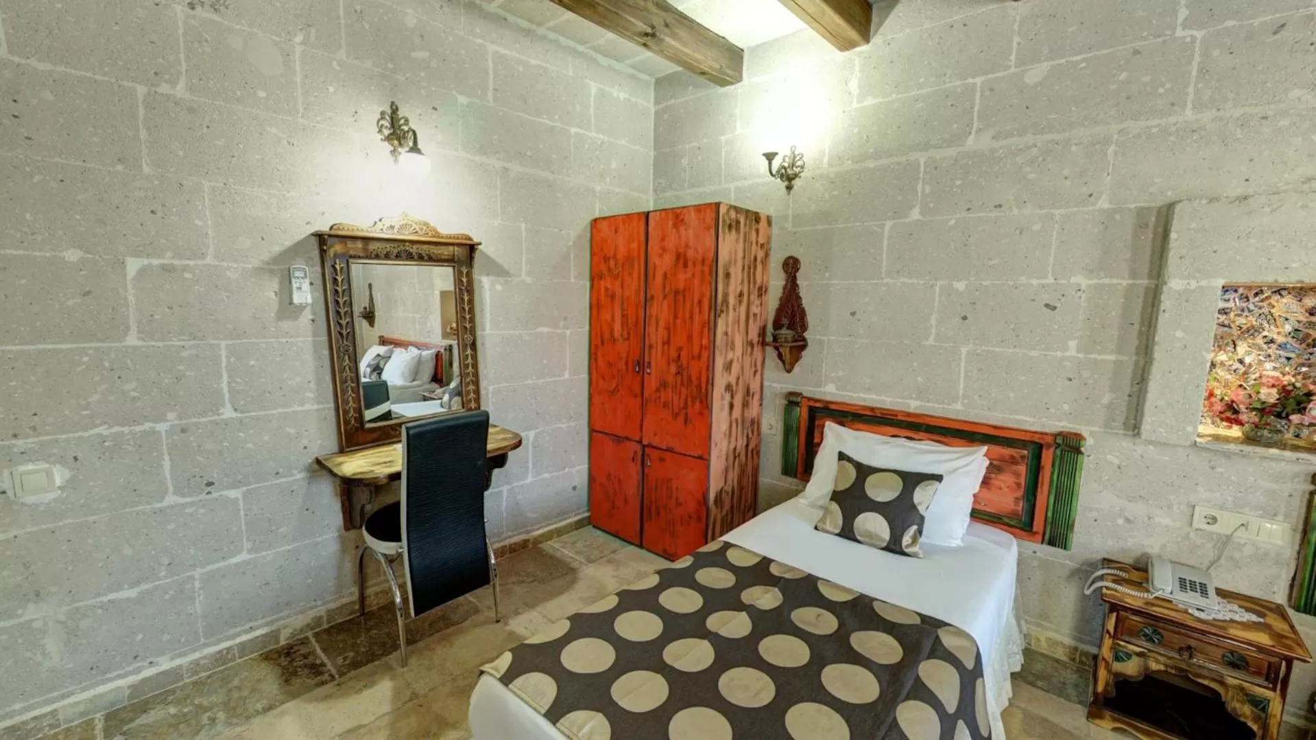 Bed in Roc Of Cappadocia