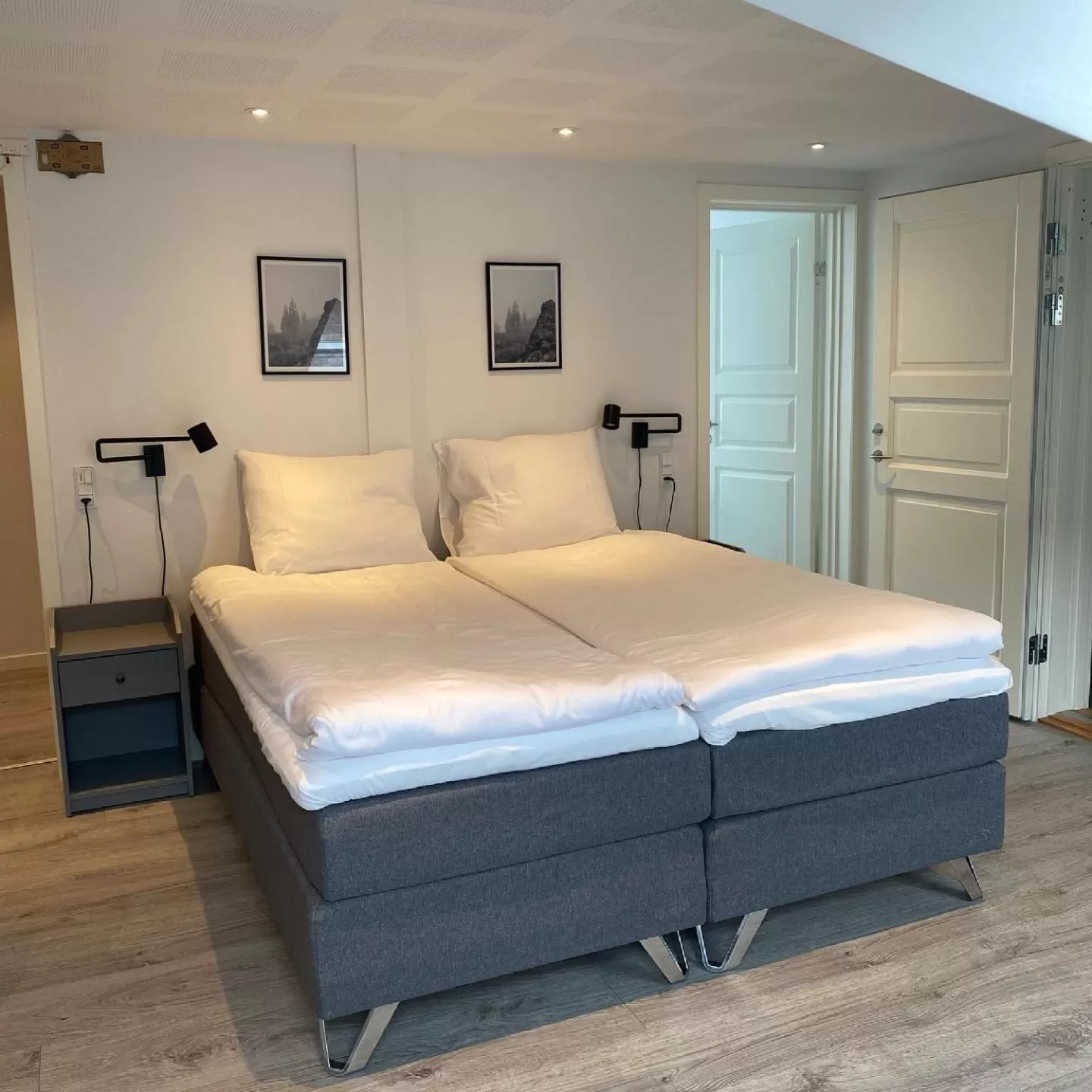 Bedroom, Bed in Hotel Røde-Kro