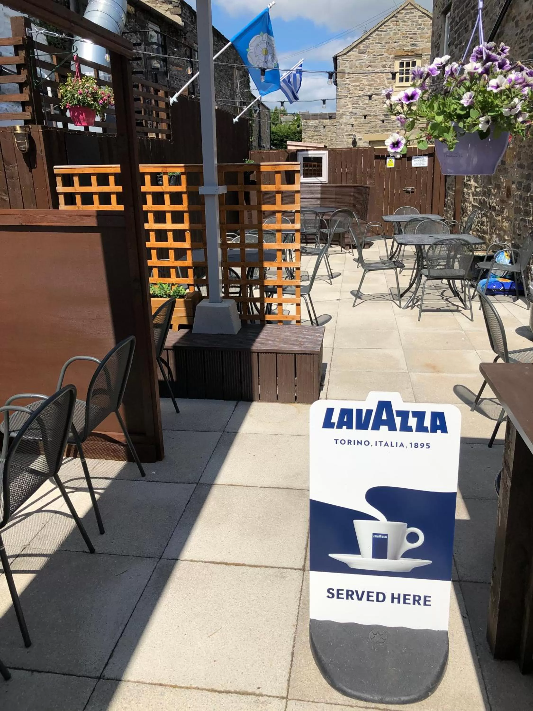 Patio in The Black Swan Hotel