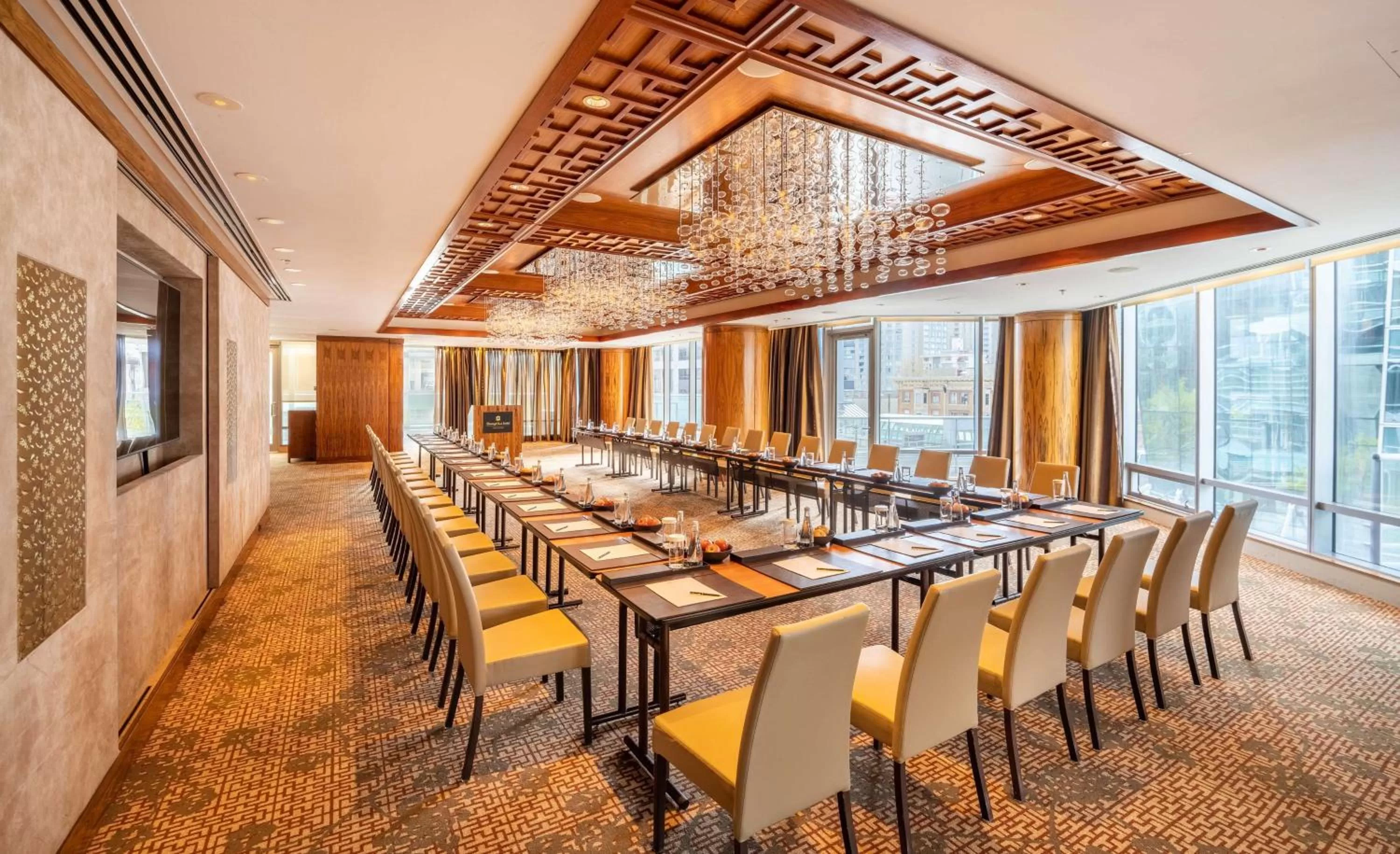 Banquet/Function facilities in Shangri-La Vancouver