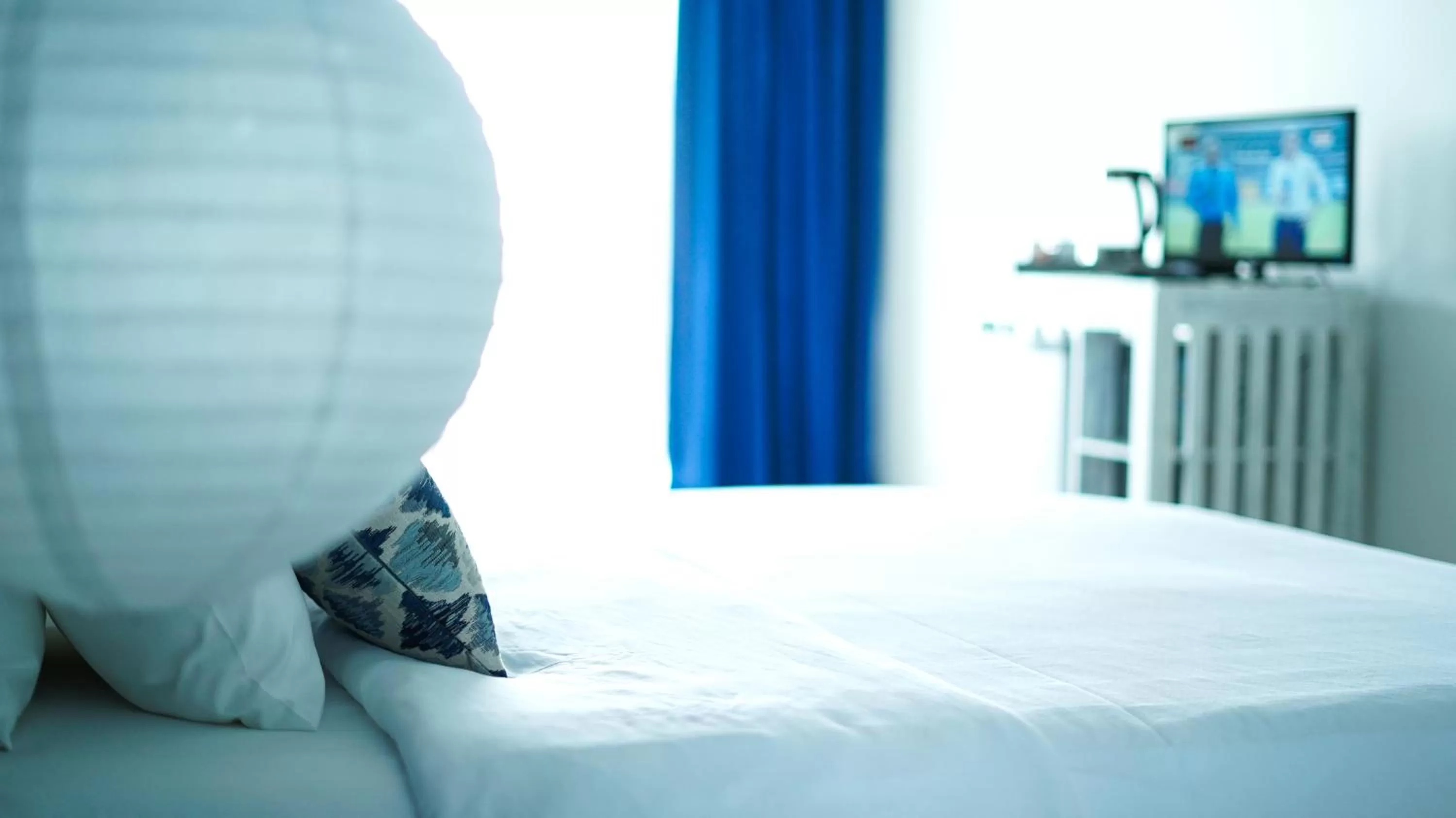 Bed in BeachMirissa Hotel