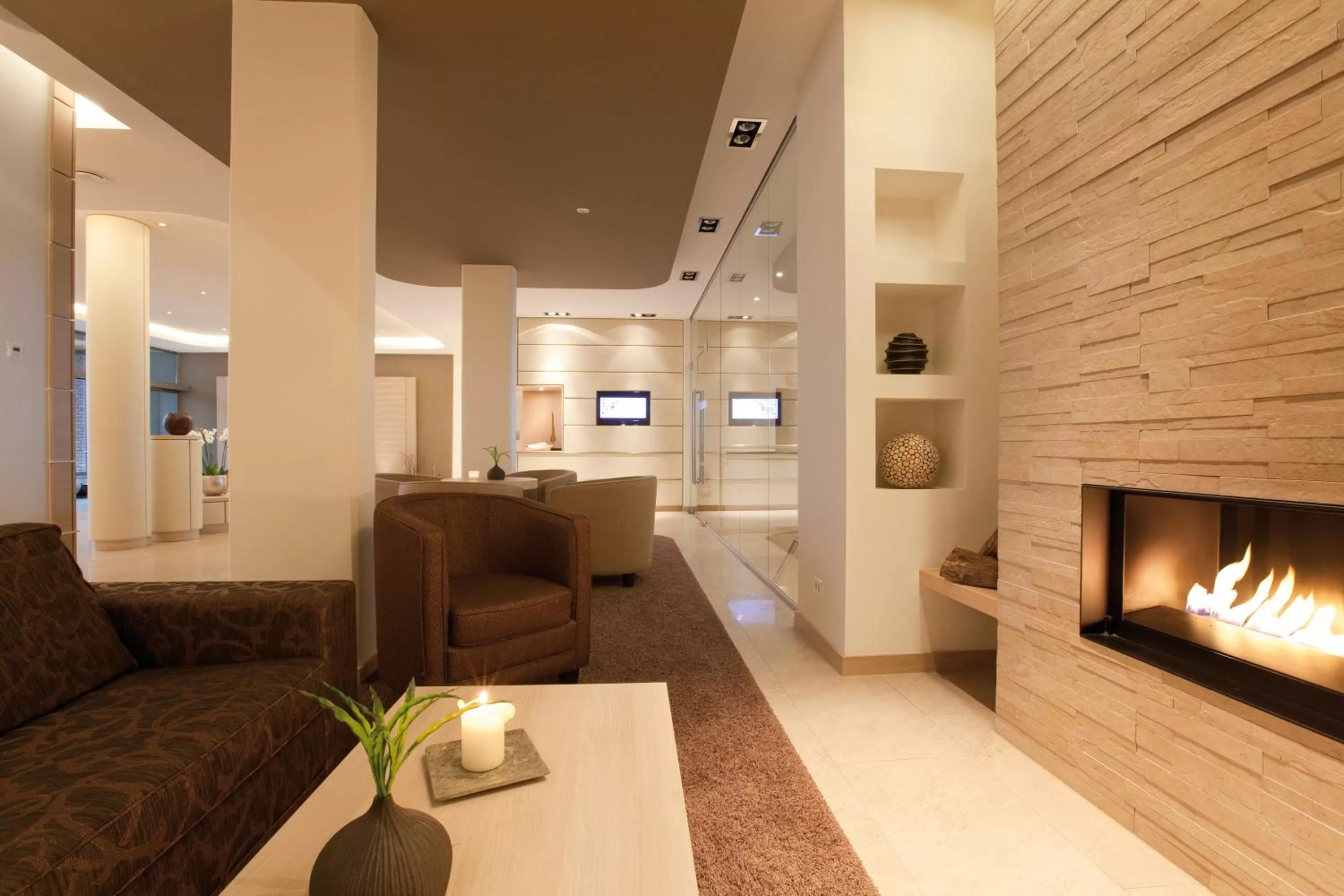 Lounge or bar in ambassador hotel & spa