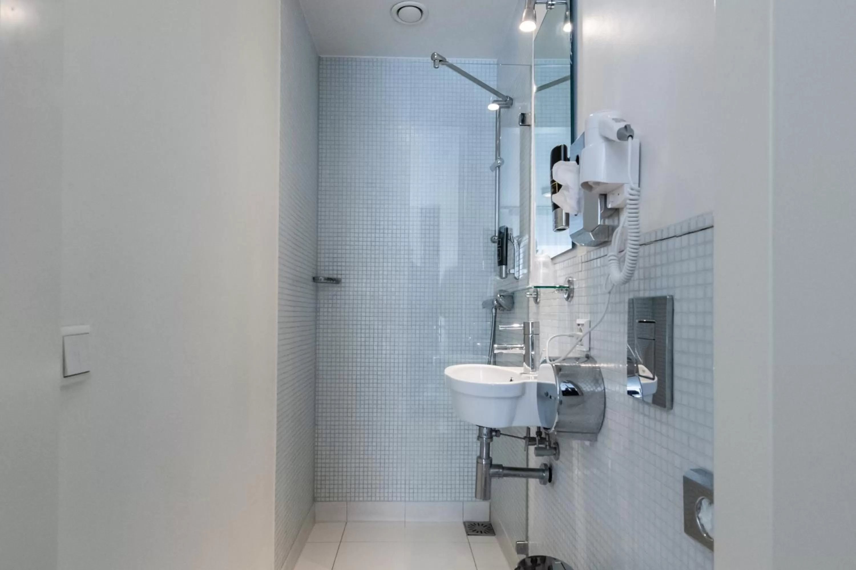 Bathroom in Acostar Hotel