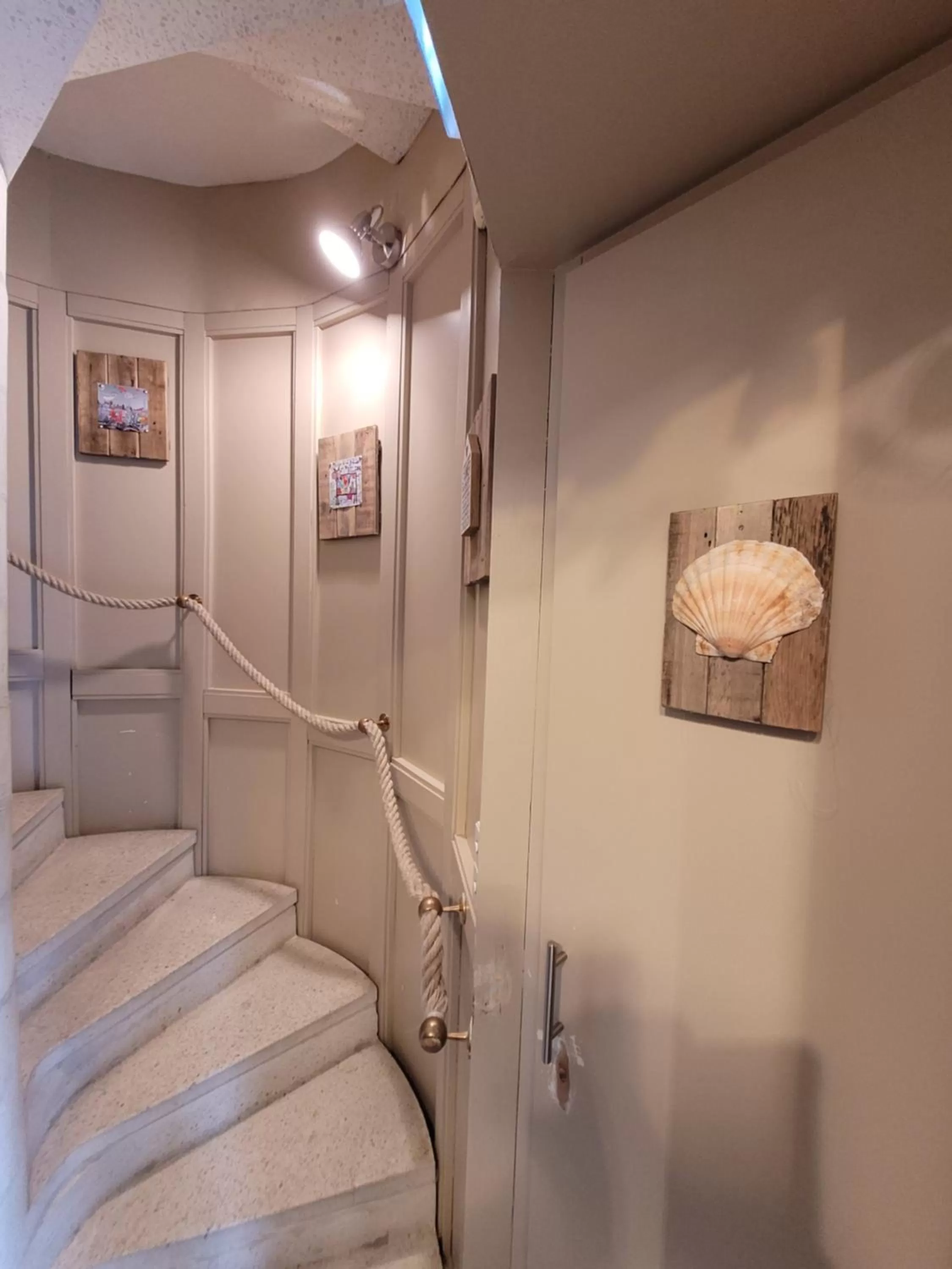 Bathroom in La maison père camembert